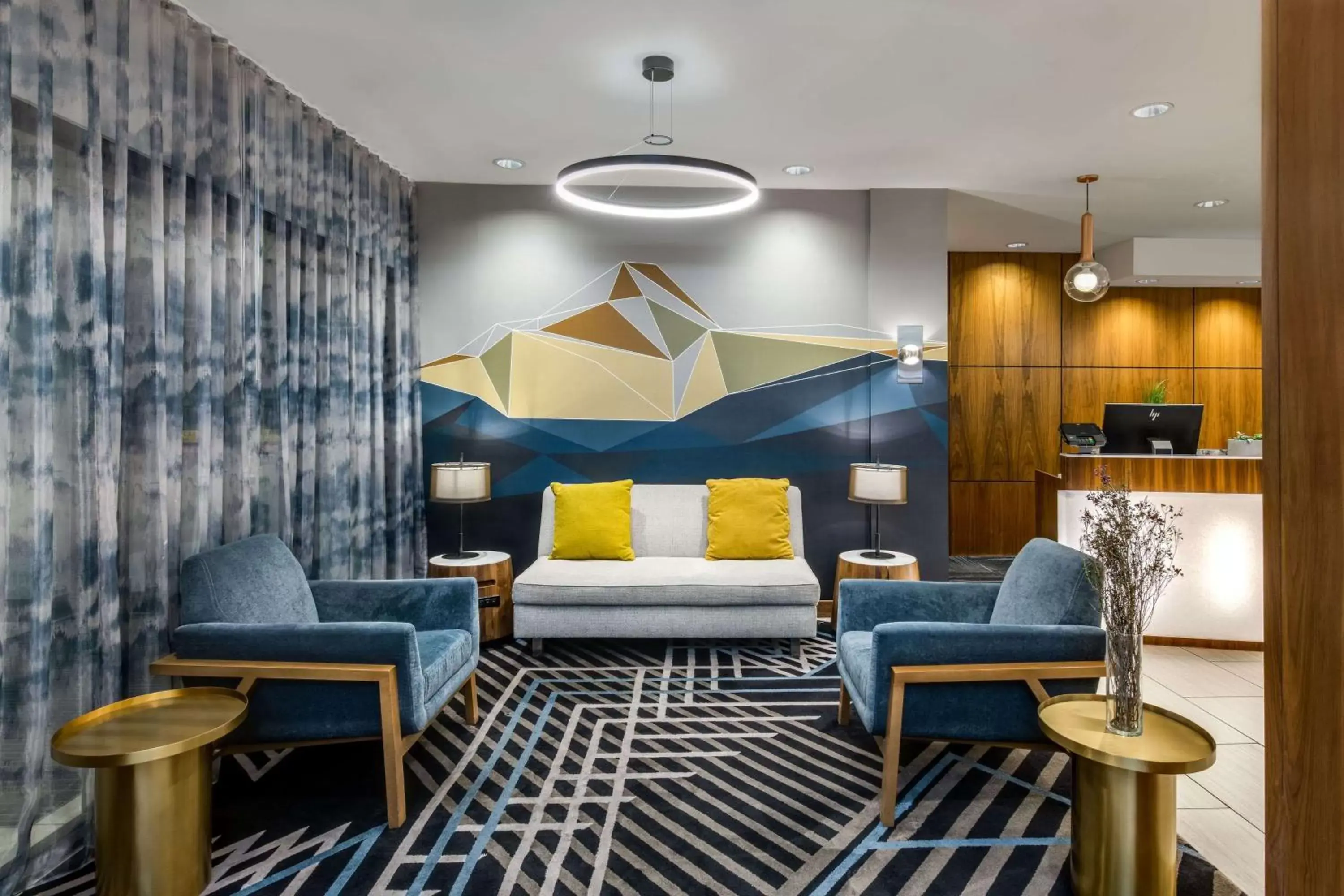 Lobby or reception in Sonesta Denver Downtown Lobby or reception in Sonesta Denver Downtown