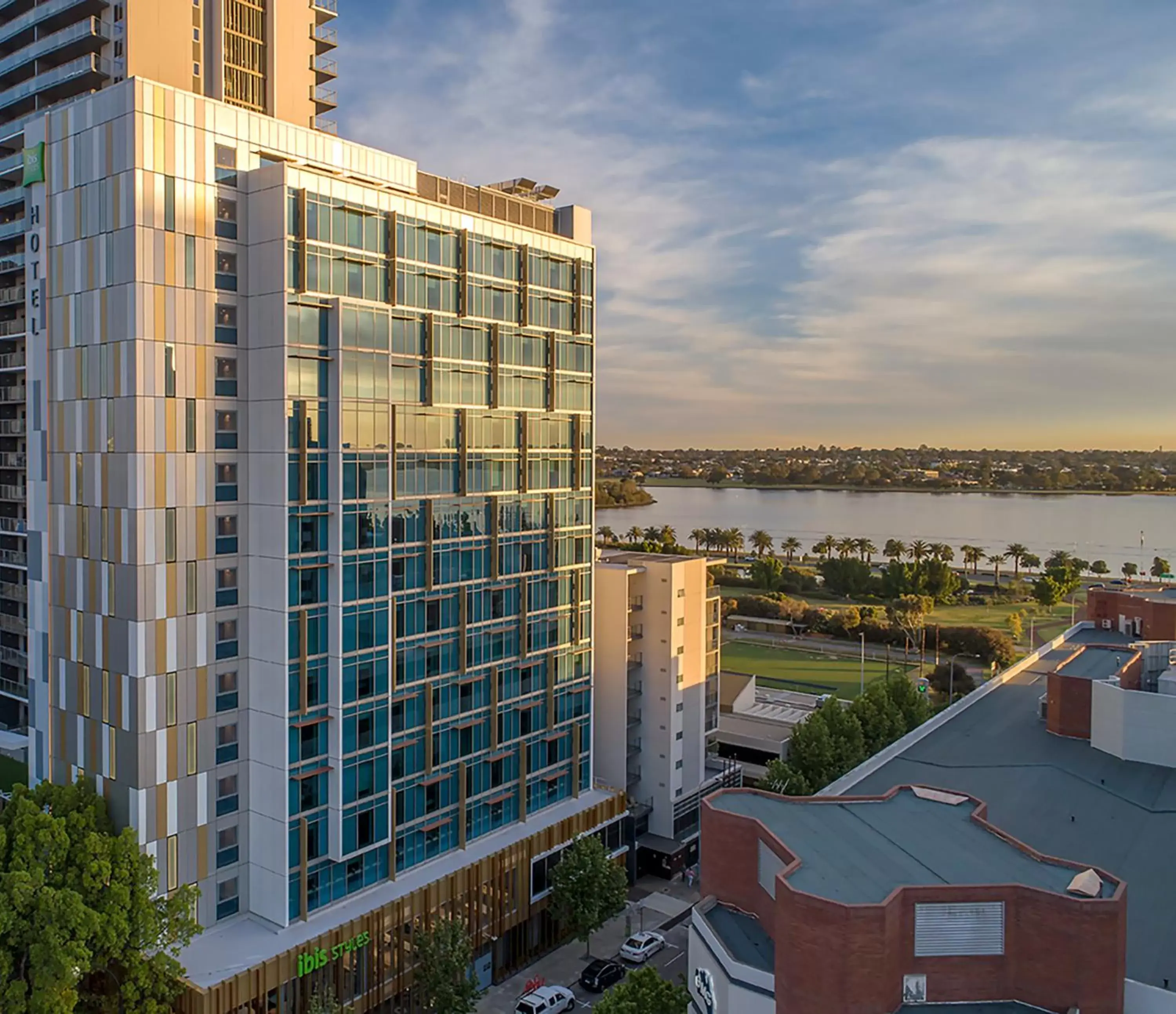 Facade/entrance in ibis Styles East Perth