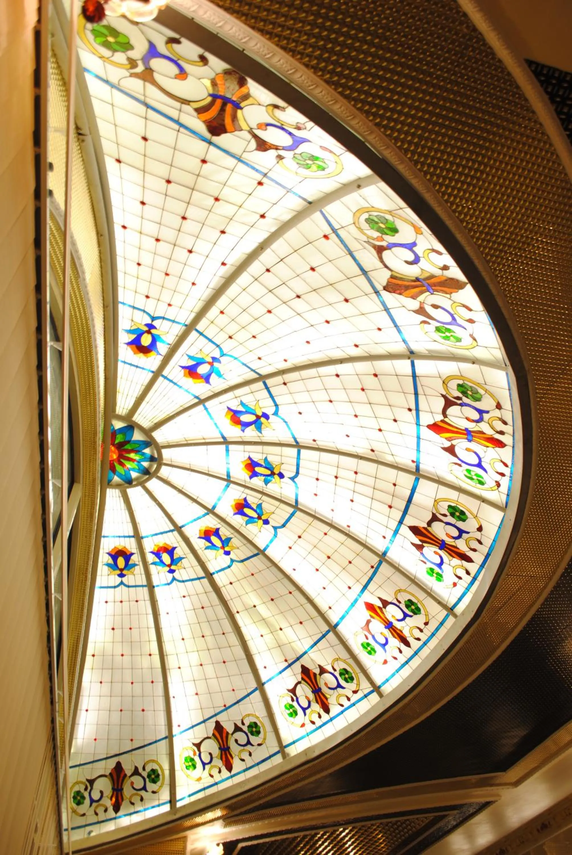 Restaurant/places to eat in Marmaray Hotel