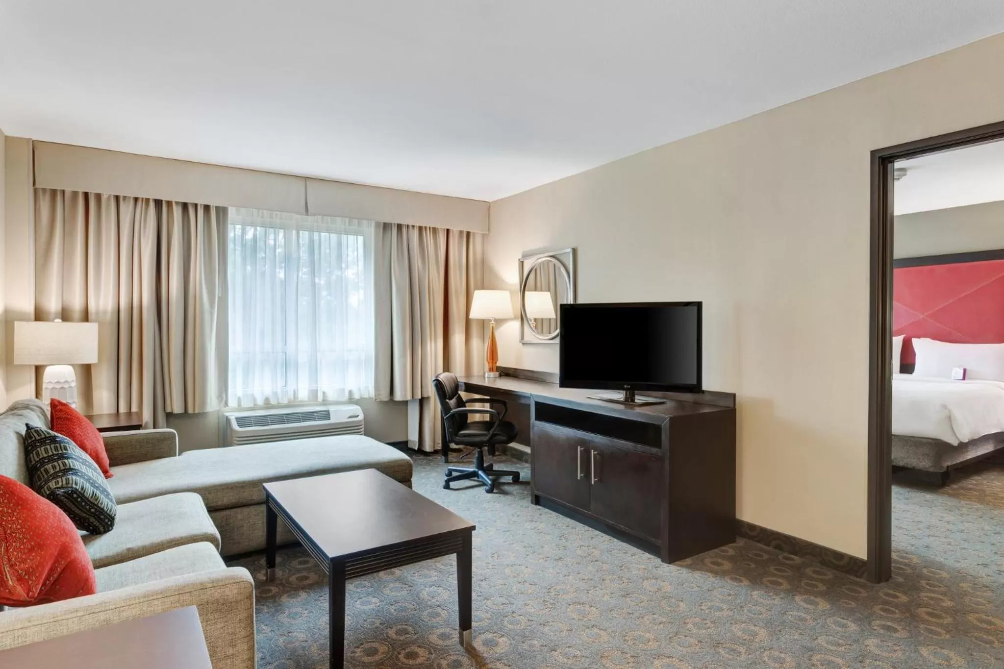 Photo of the whole room, Bed in Crowne Plaza Houston Galleria Area by IHG