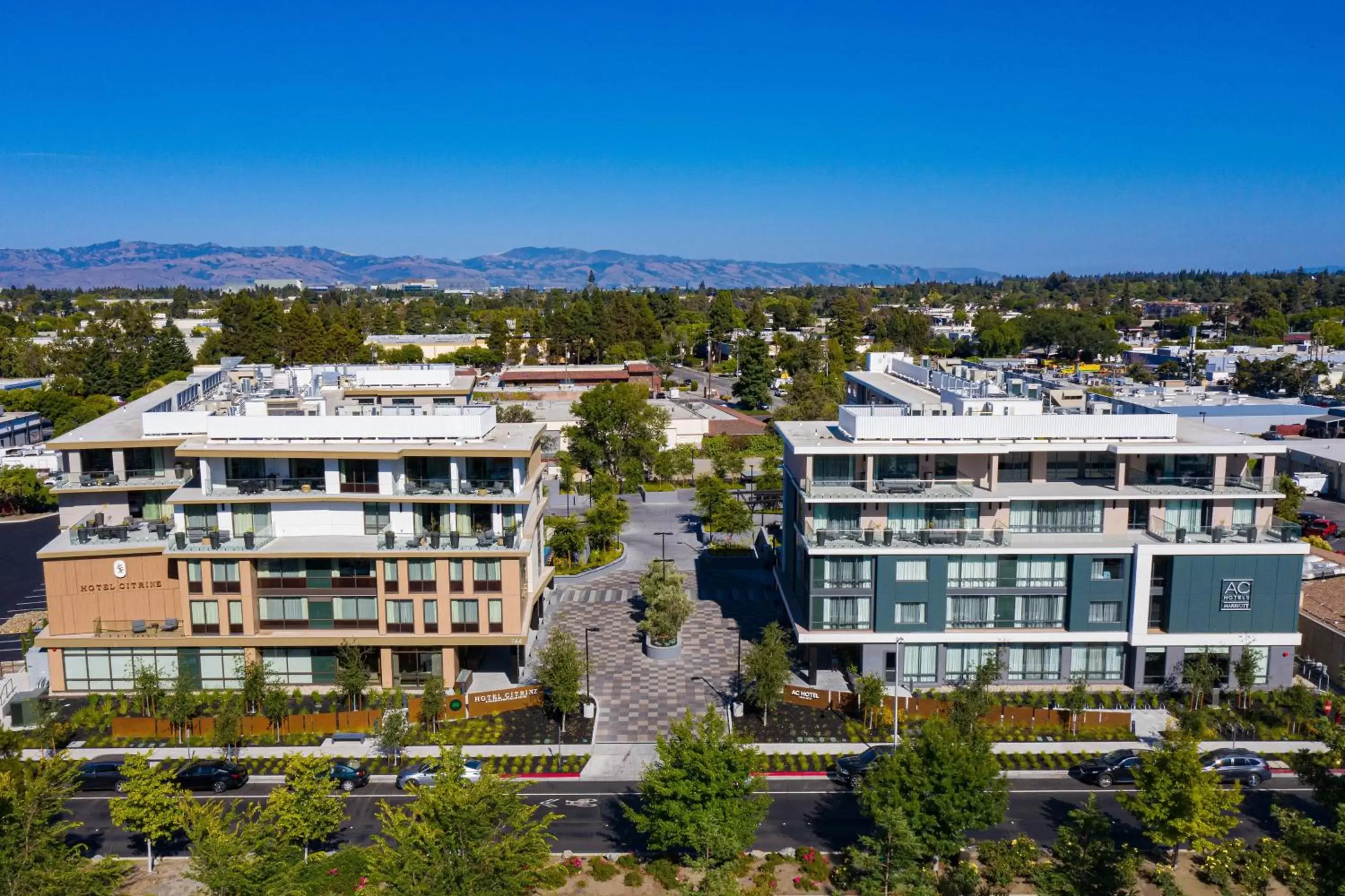 Property building, Bird's-eye View in Hotel Citrine, Palo Alto, a Tribute Portfolio Hotel