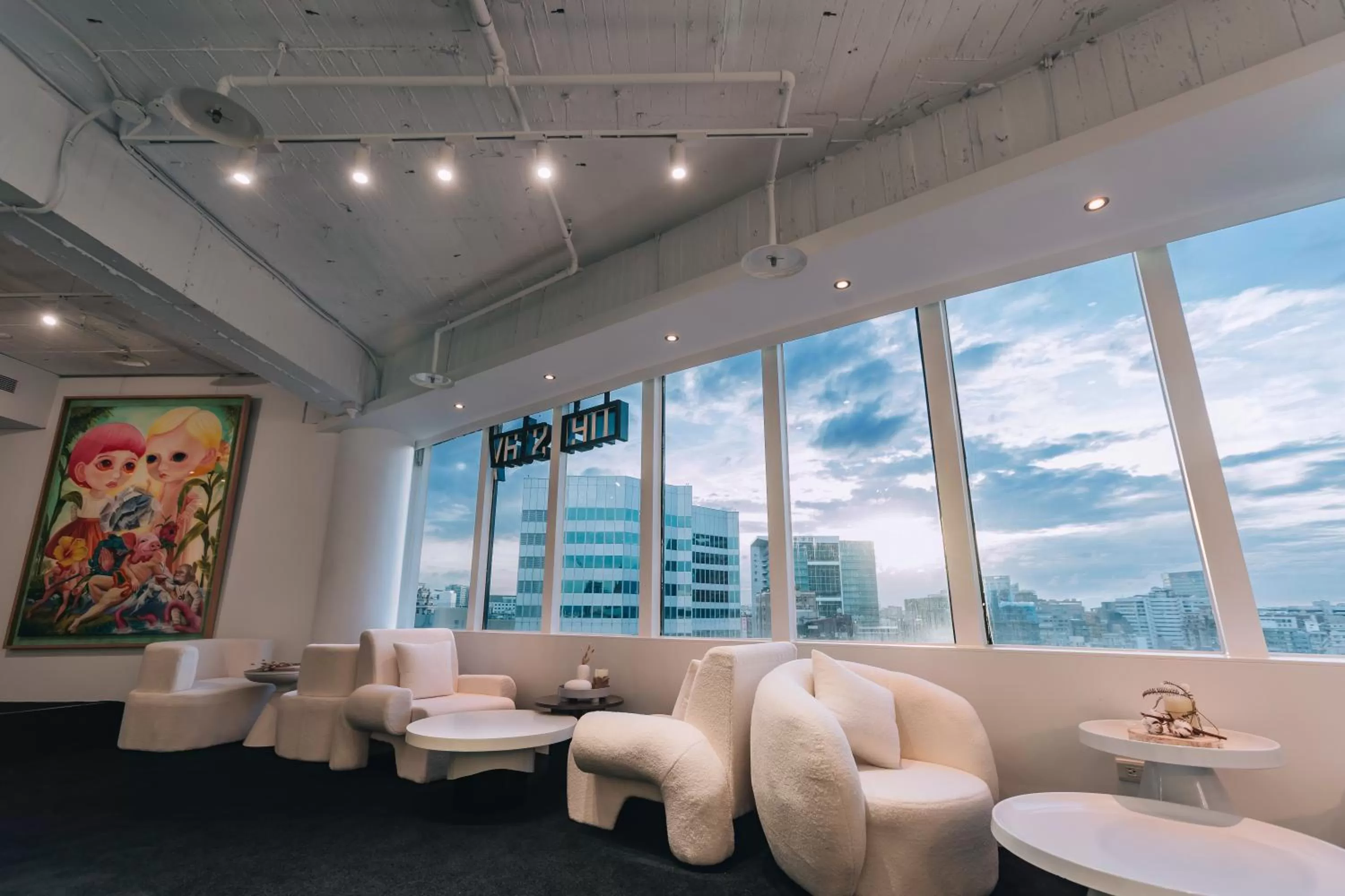 Seating area in 苓旅松山館 Lininn Tapei Arena