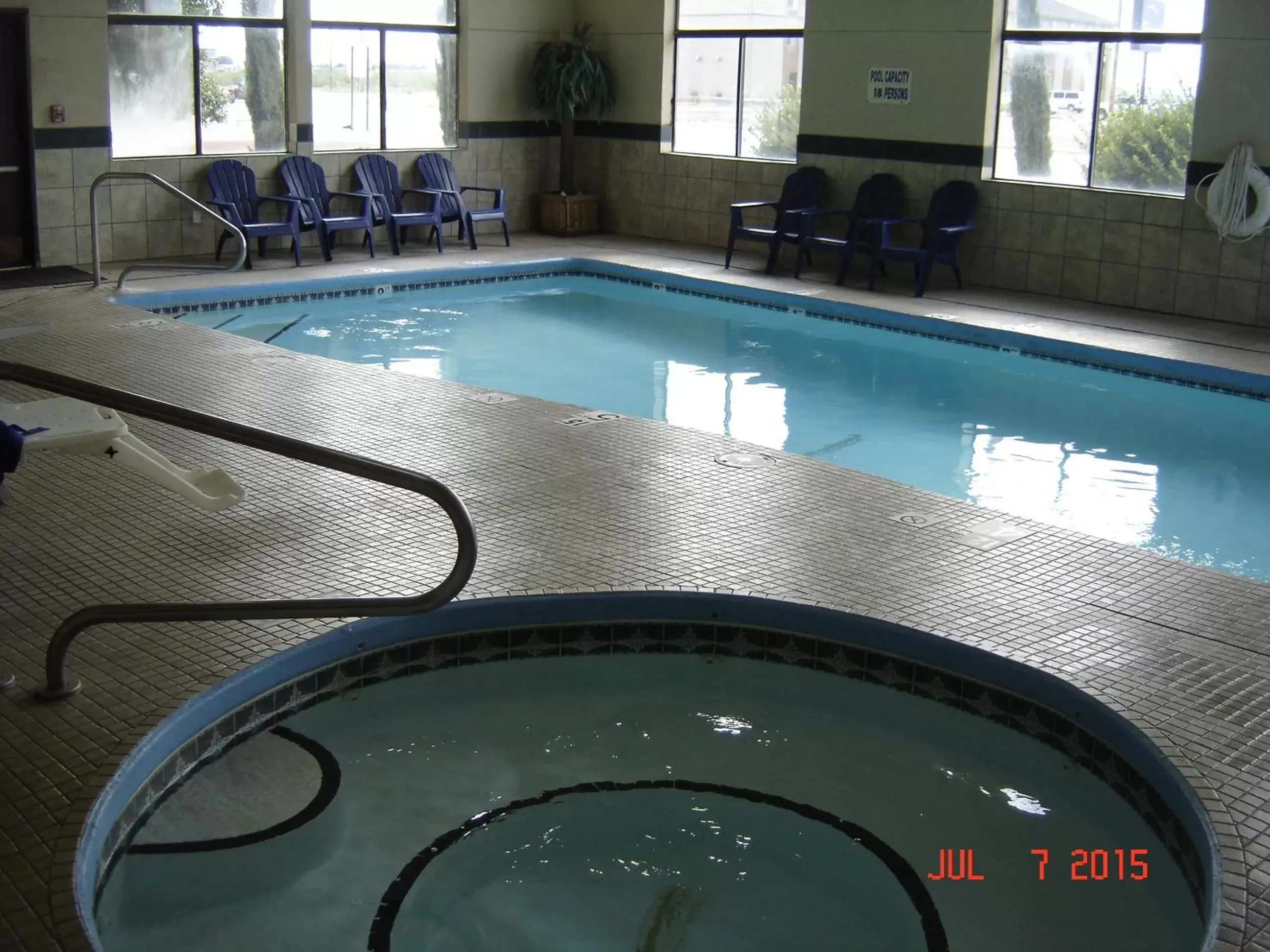 Hot Tub, Swimming Pool in Days Inn by Wyndham Carlsbad