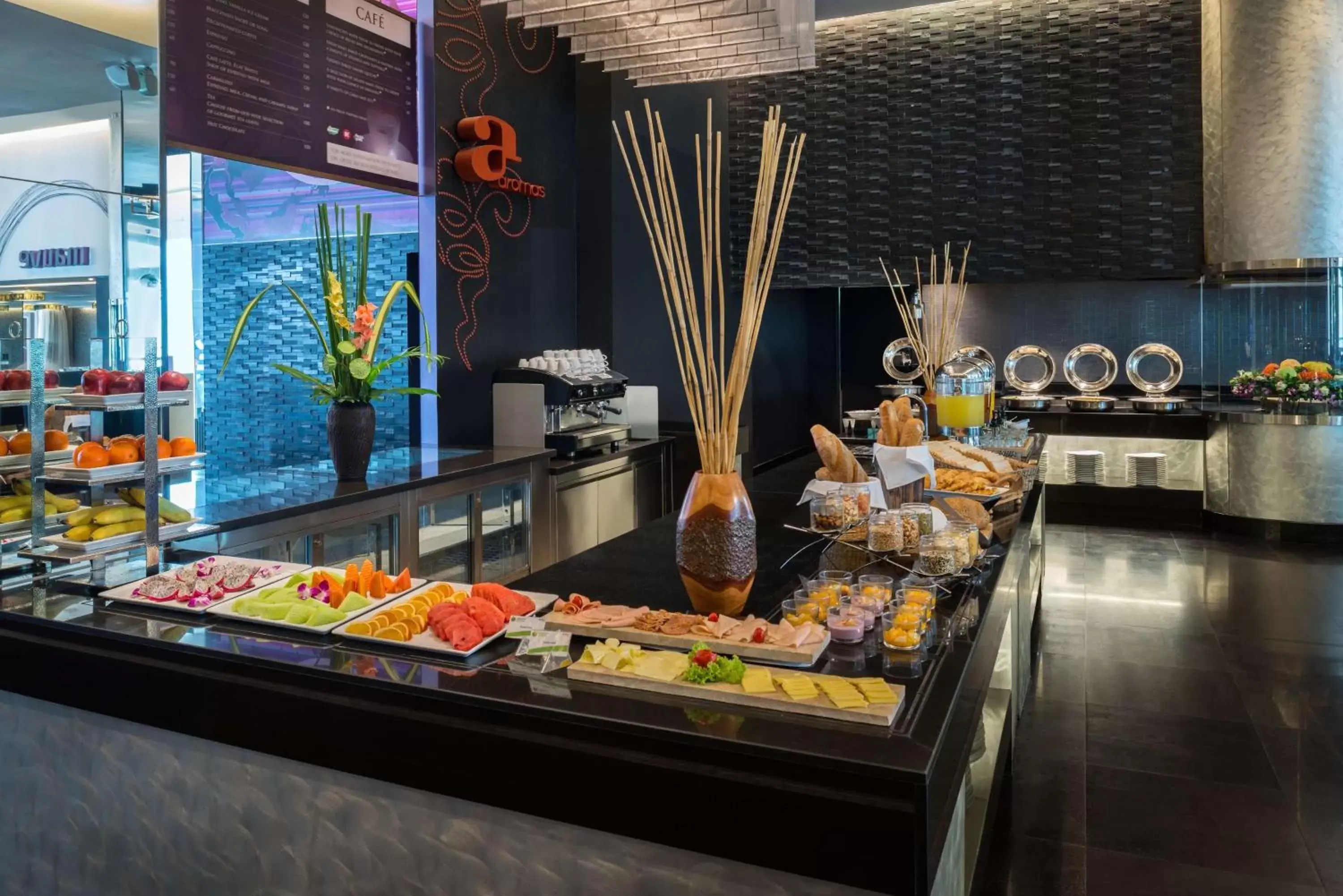 Restaurant/places to eat, Food in Radisson Suites Bangkok Sukhumvit - SHA Extra Plus
