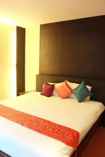 Bed in Hua Hin White Sand
