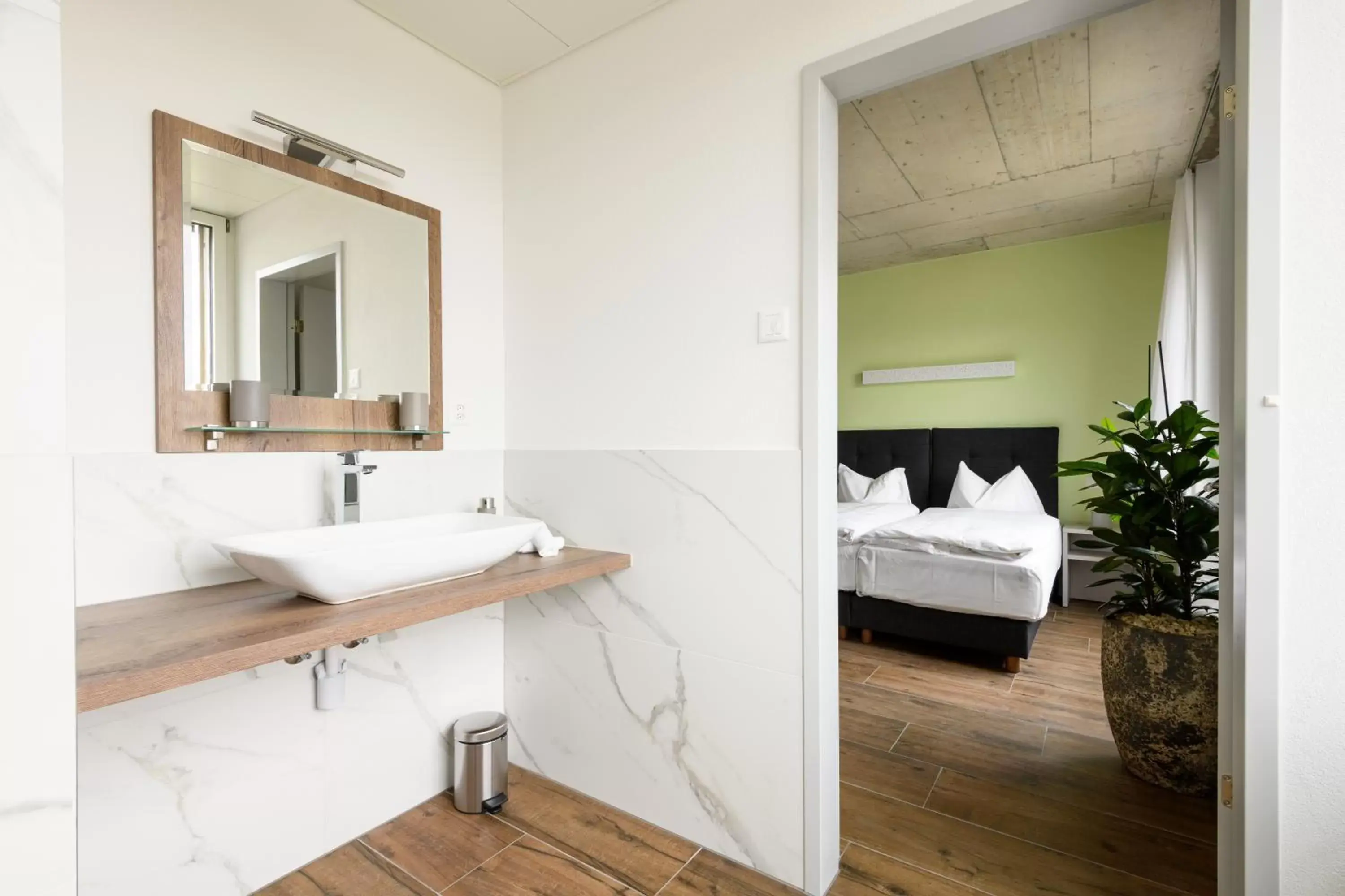 Bathroom in Partner Hotel AG Zofingen