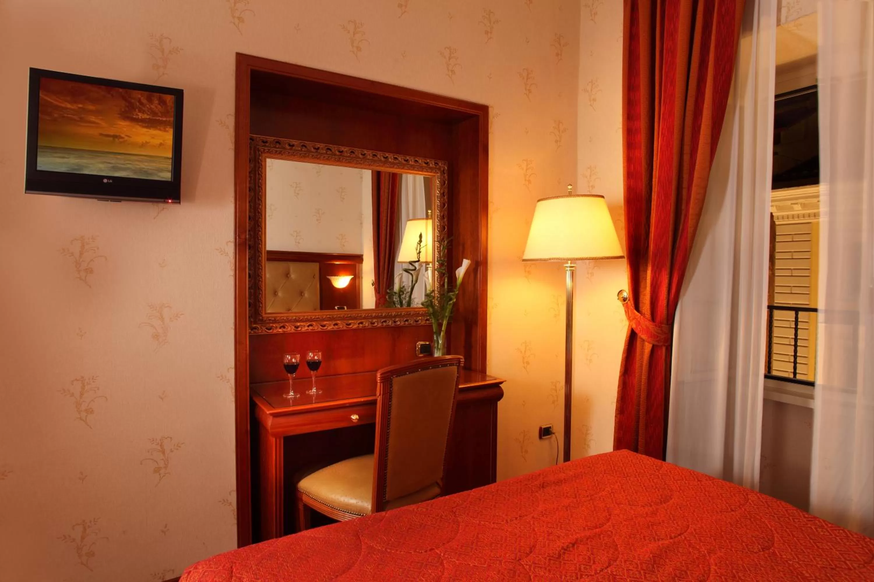 Bedroom, Bed in Hotel Serena srl