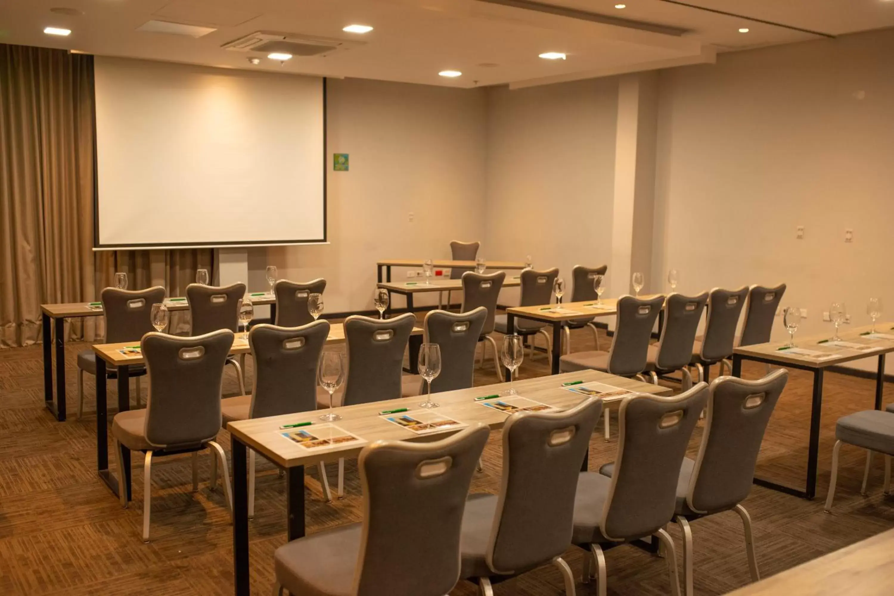 Meeting/conference room in Wyndham Garden Barranquilla