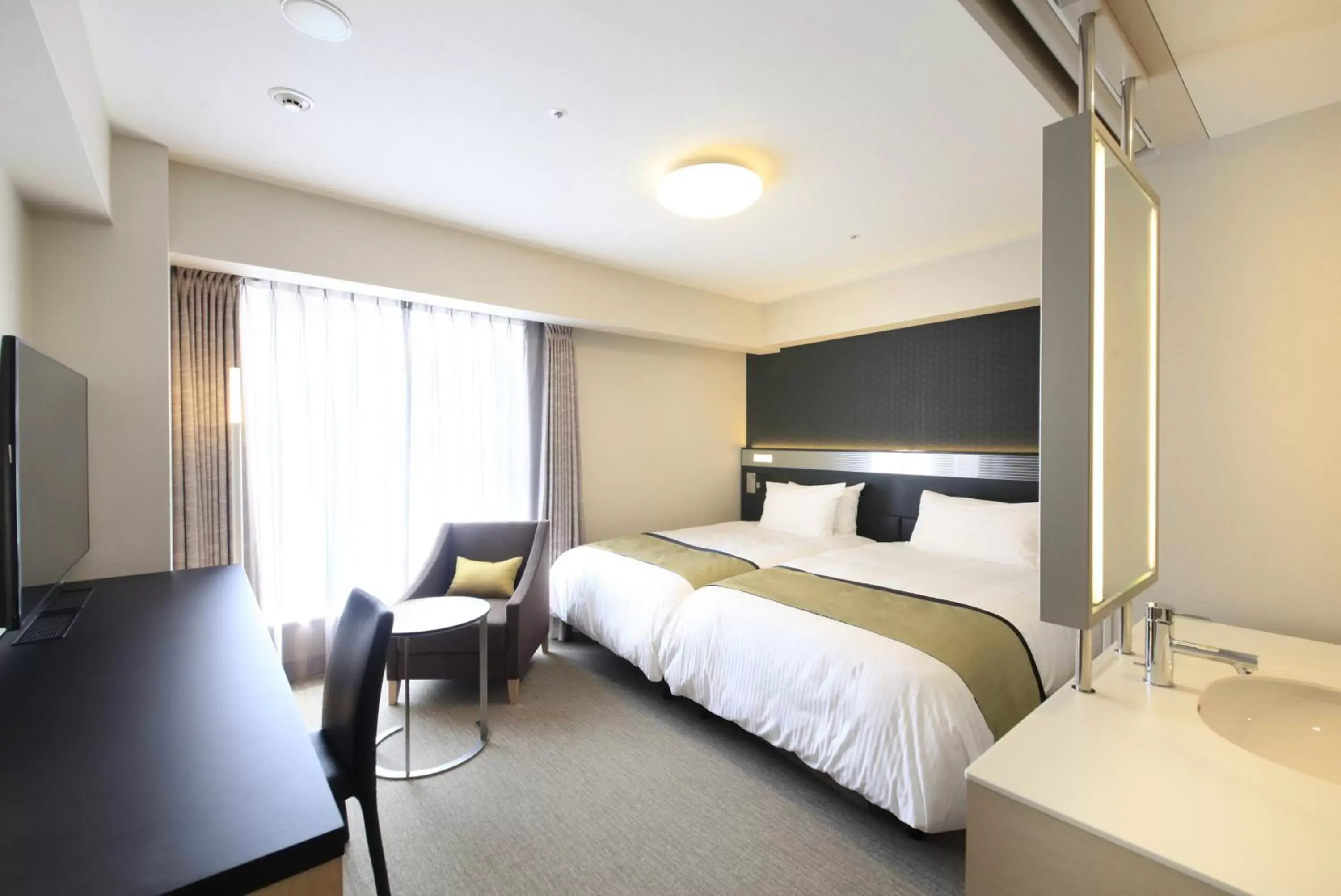 Photo of the whole room, Bed in Richmond Hotel Premier Asakusa International