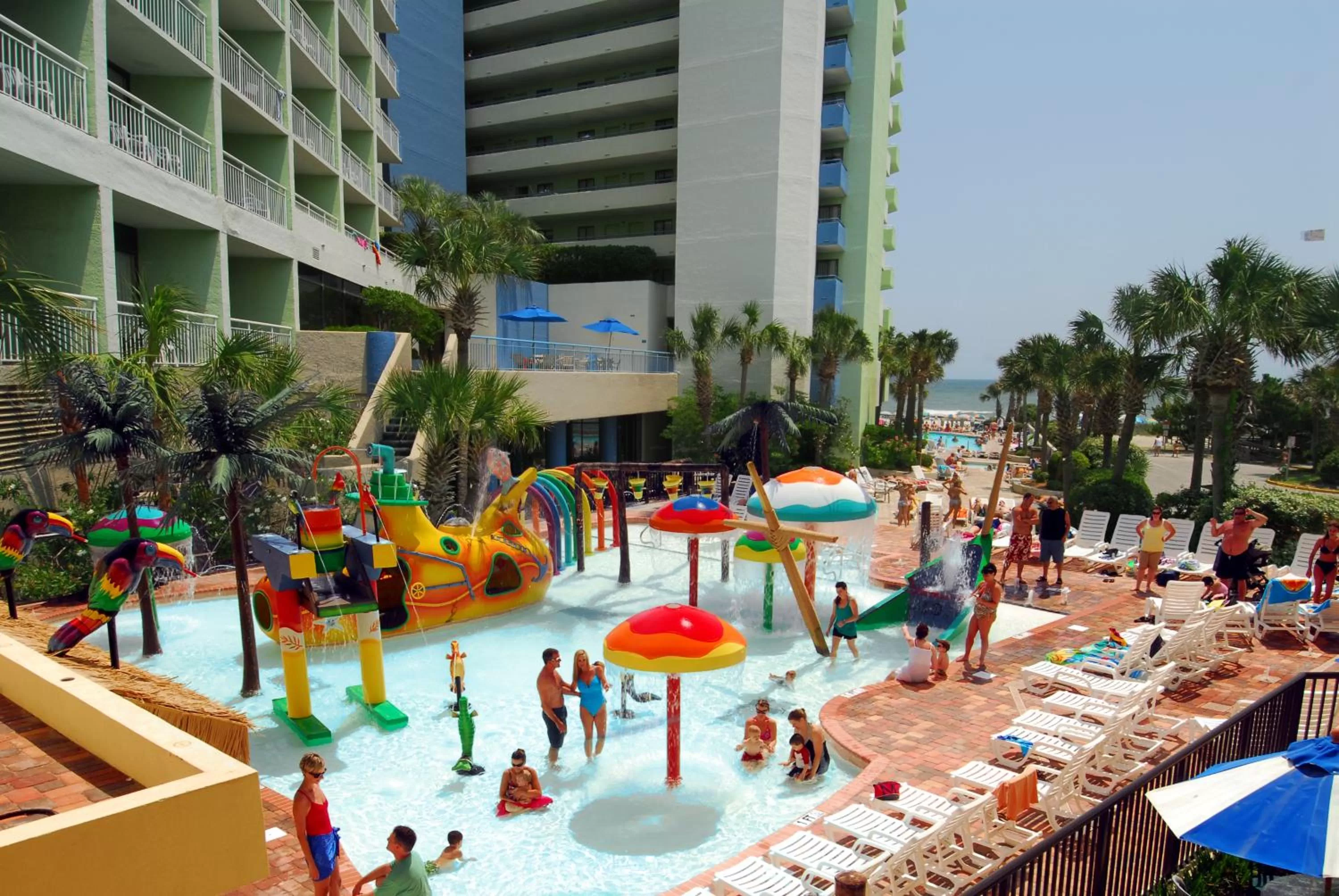 Swimming pool in Coral Beach Resort