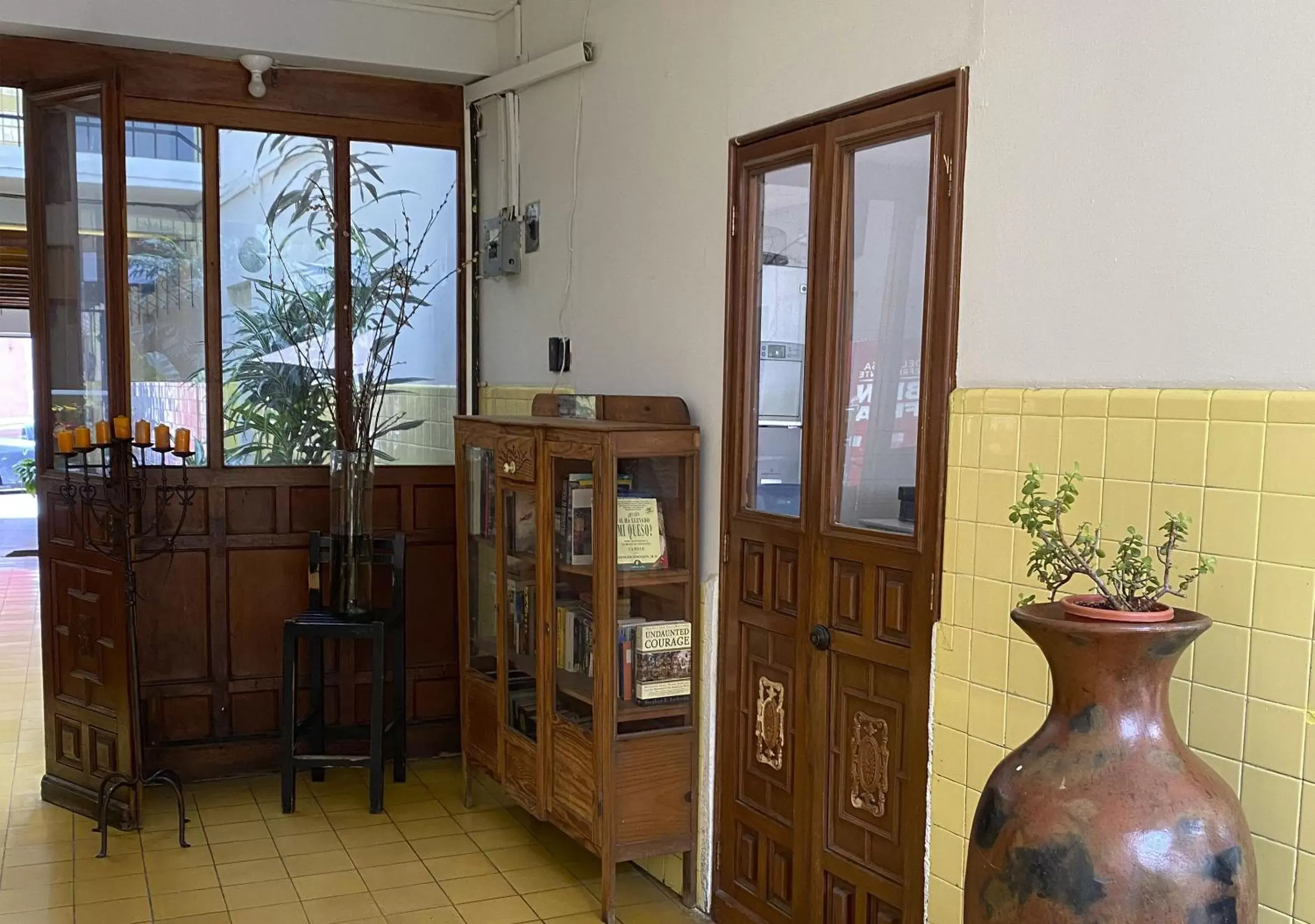 Lobby or reception in Hotel Allende Morelia by DOT Light