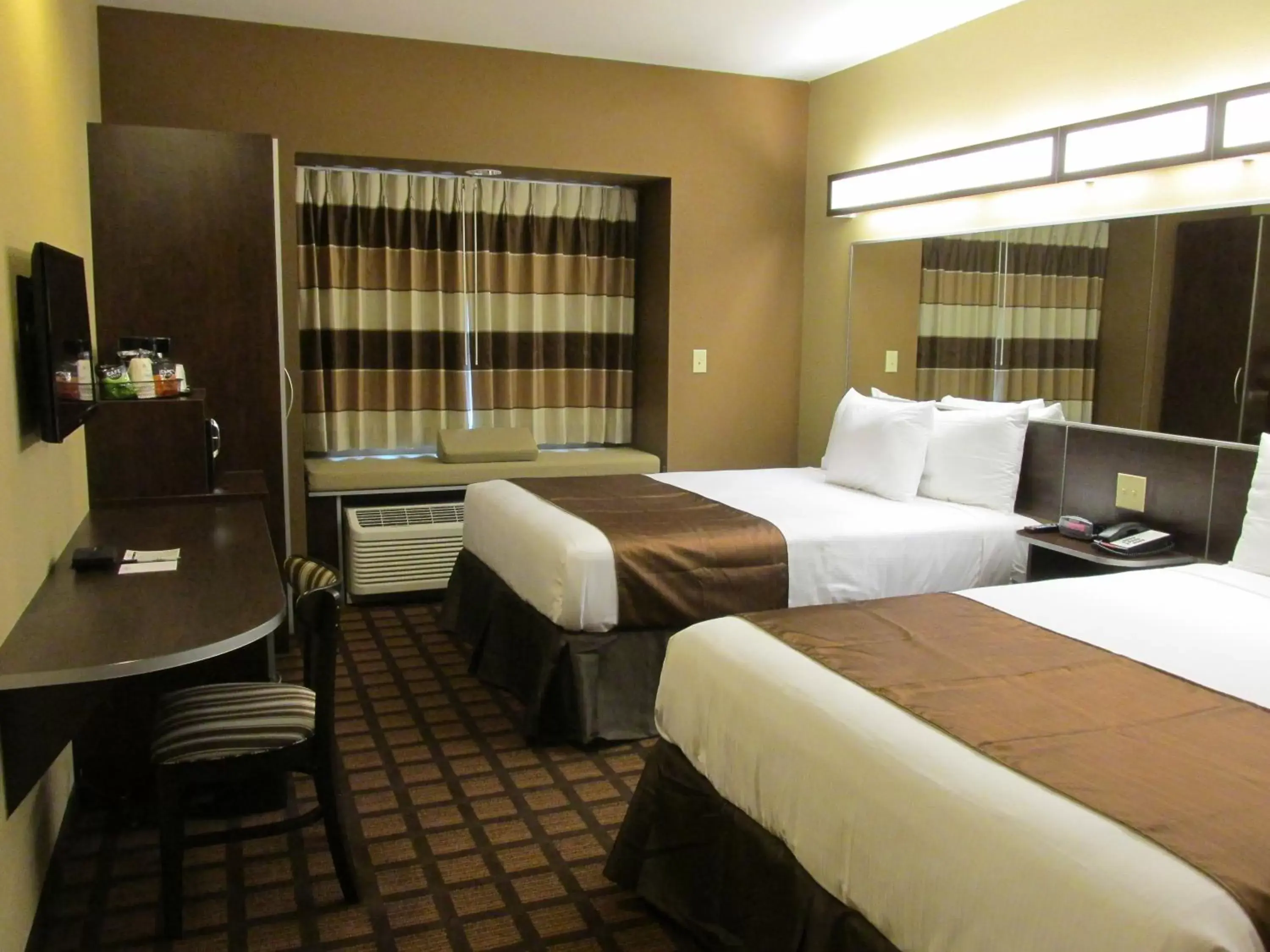 2 Queen Beds, Mobility/Accessible Room, Bathtub w/ Grab Bars, Non-Smoking in Microtel Inn & Suites by Wyndham