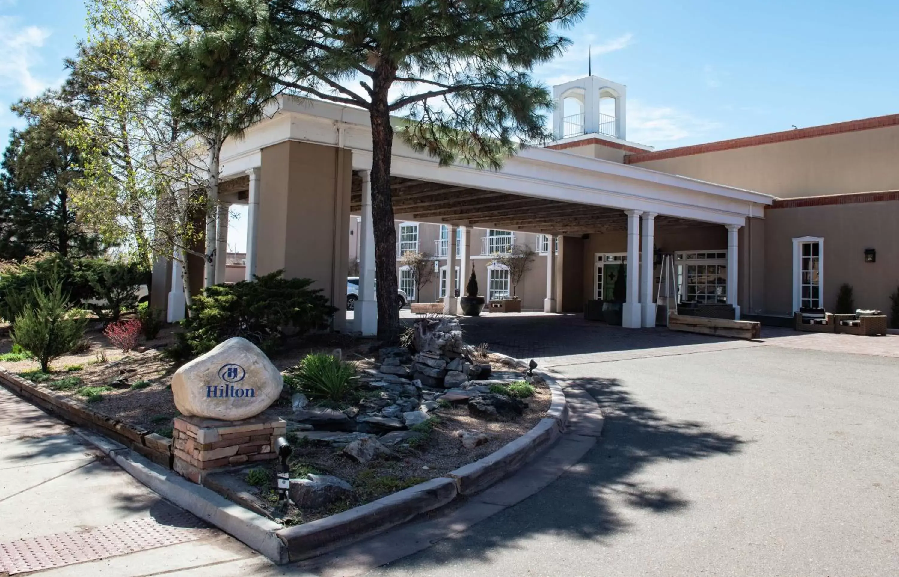 Property Building in Hilton Santa Fe Historic Plaza