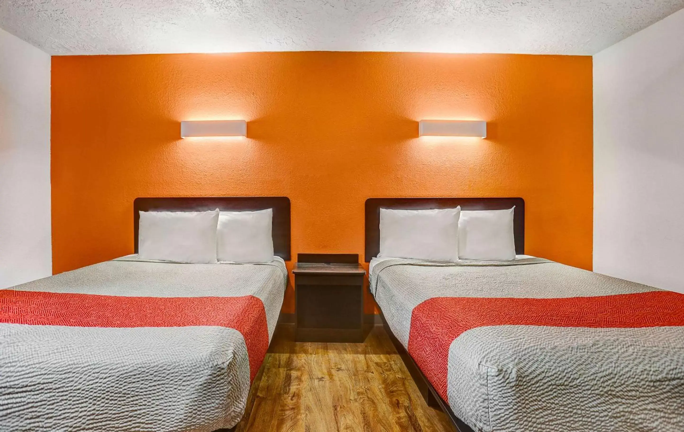 Bedroom, Bed in Motel 6-Clovis, NM