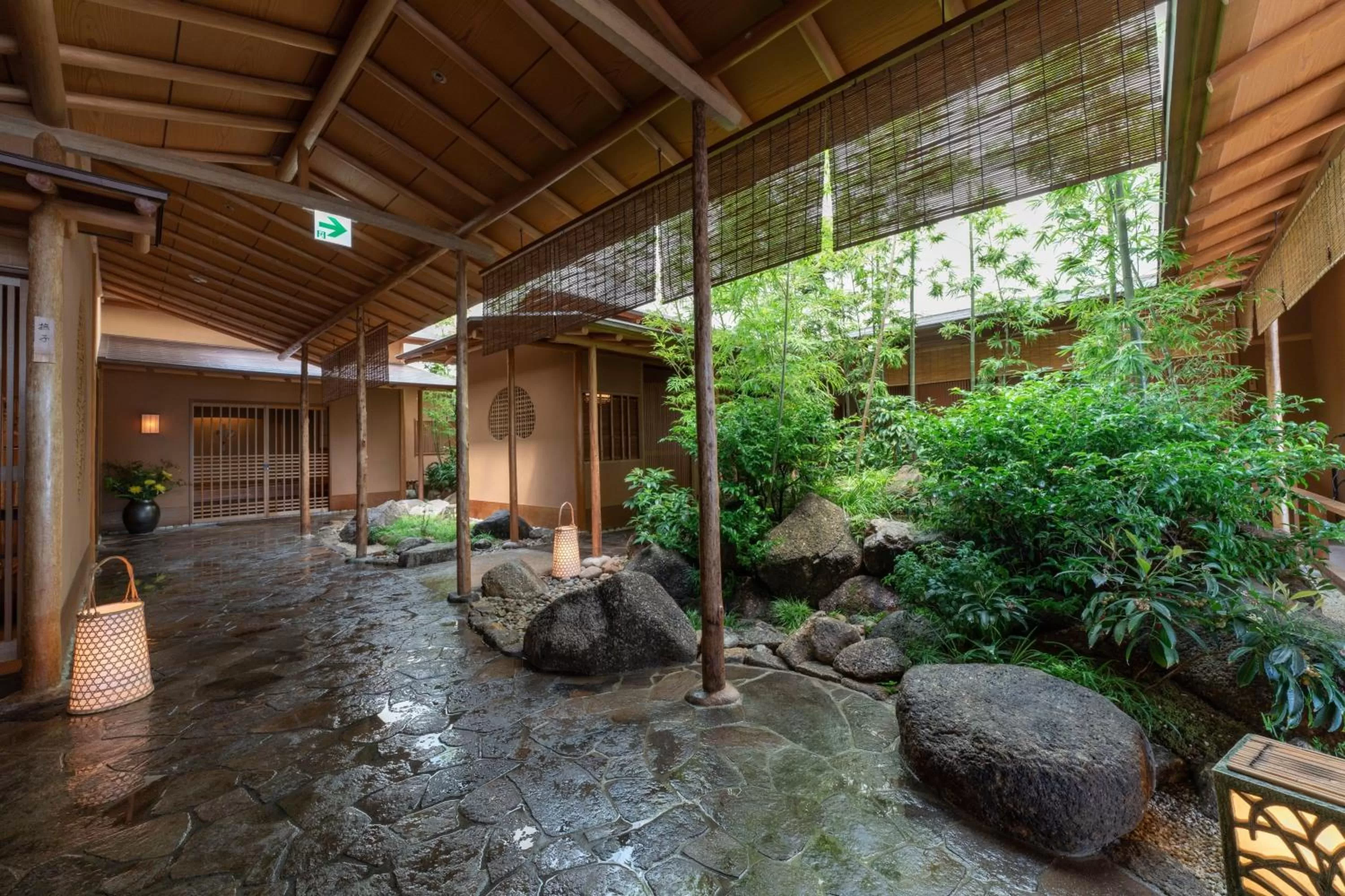 Restaurant/places to eat in Nagoya Marriott Associa Hotel