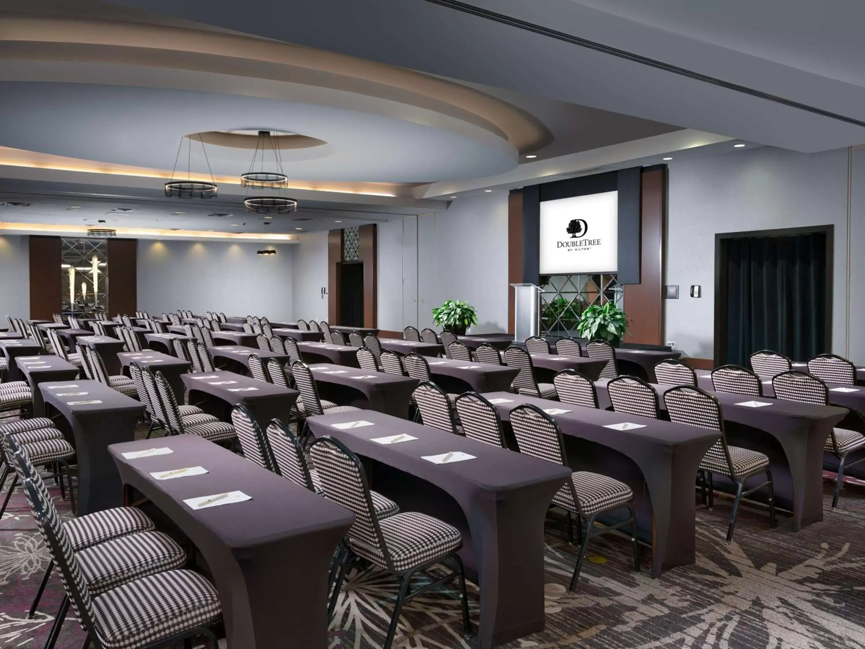 Meeting/conference room in DoubleTree by Hilton Hotel Chattanooga Downtown