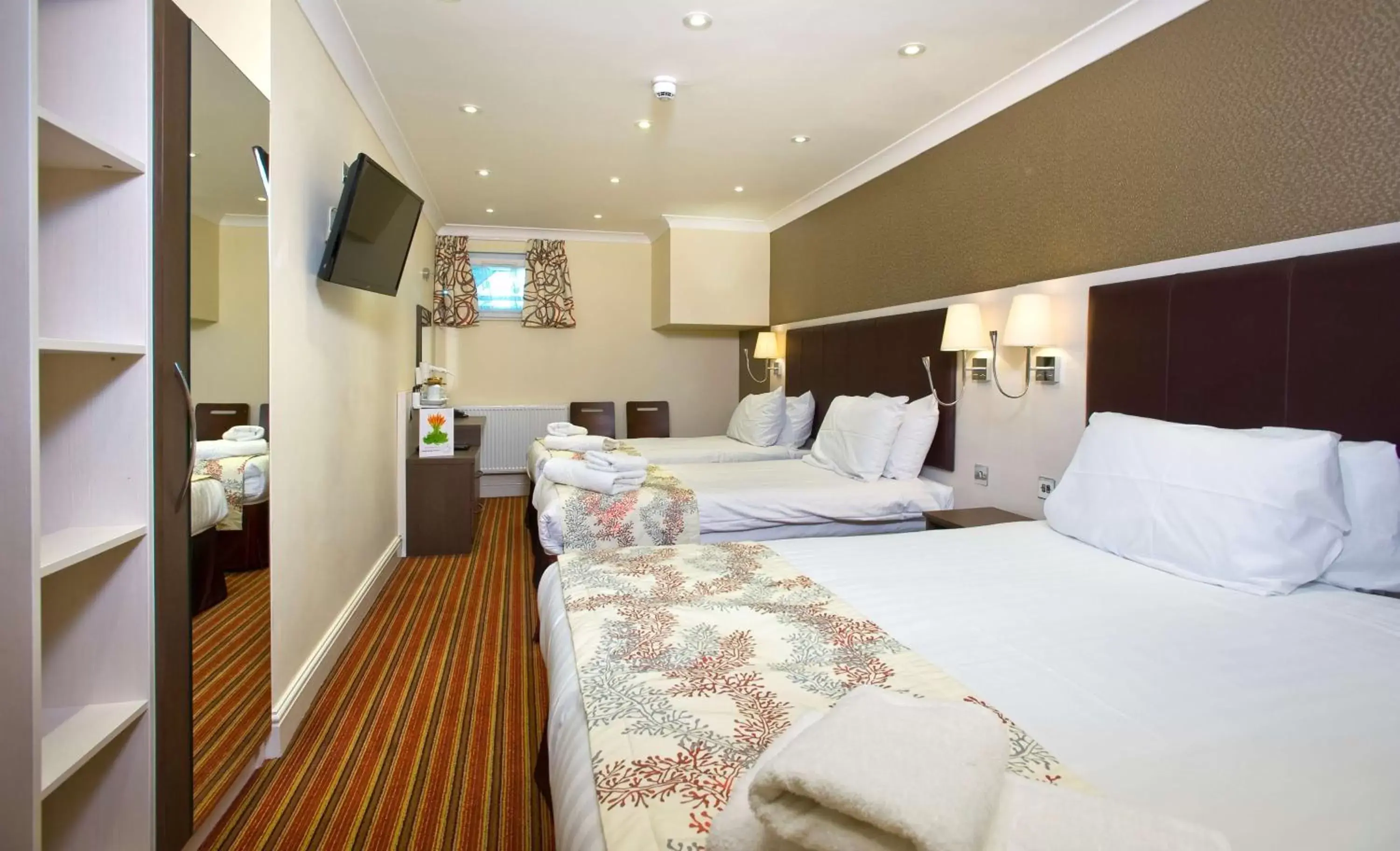 Bed in Best Western Chiswick Palace & Suites London