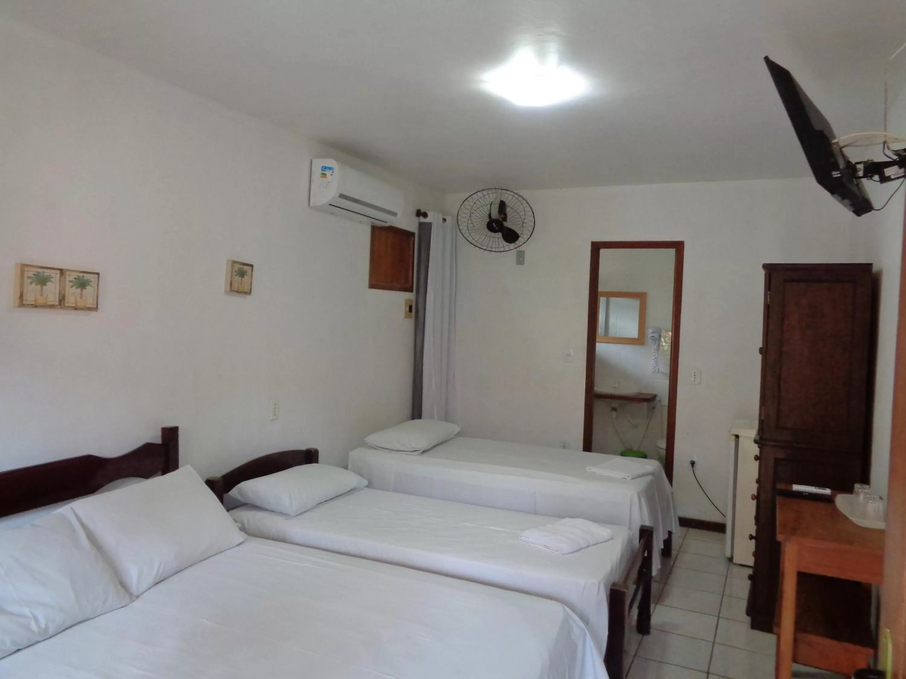 Bed in Pousada Barcarola