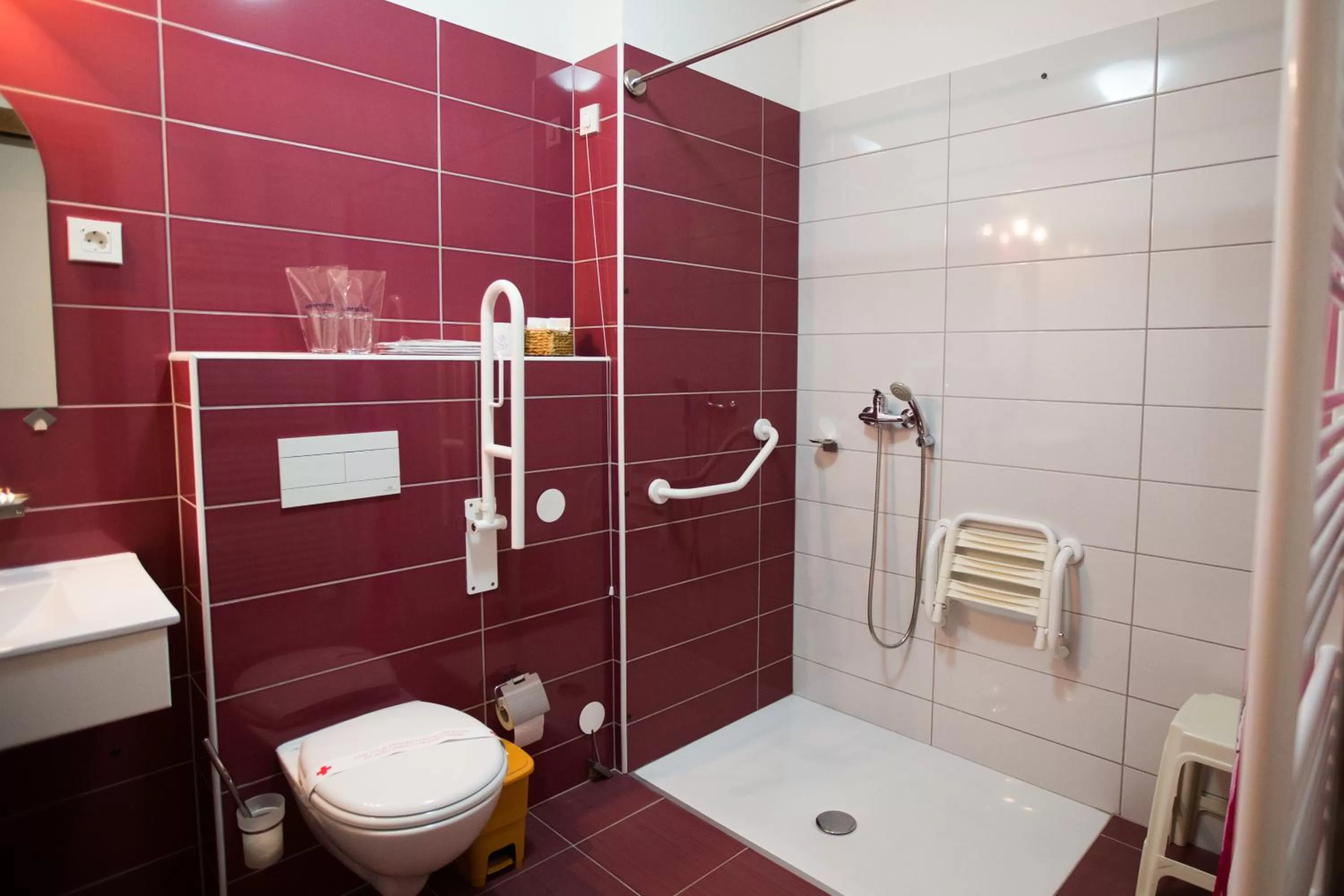 Bathroom in Hotel Luna