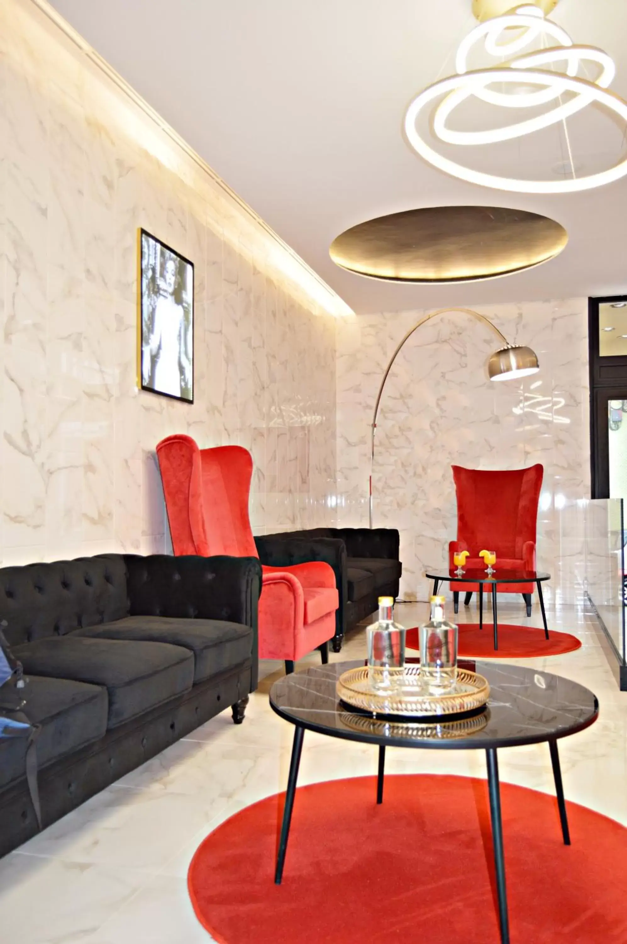 Seating Area in Lisbon City Hollywood Hotel by City Hotels
