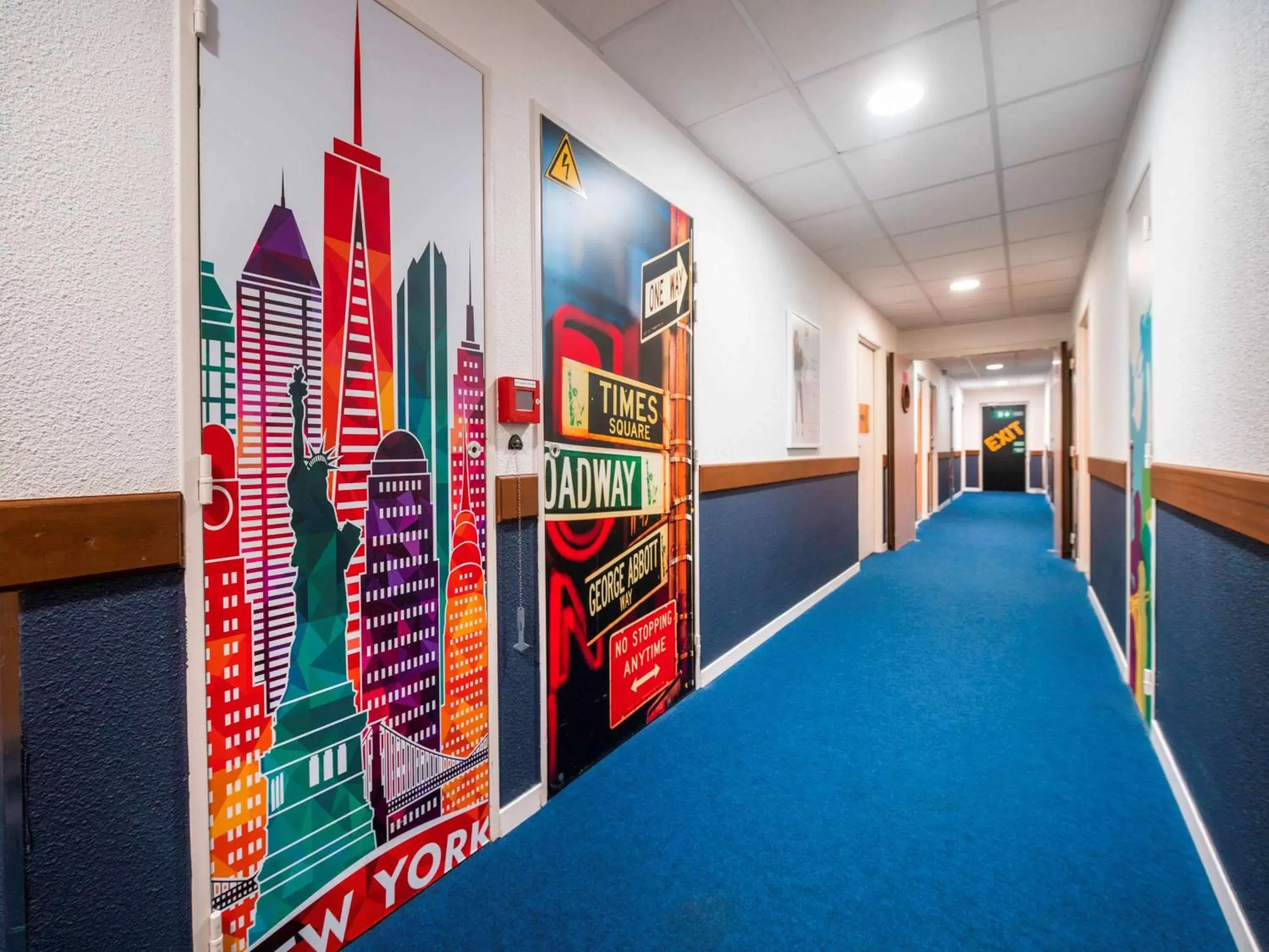 Photo of the whole room in Ibis Styles Toulouse Blagnac Aéroport