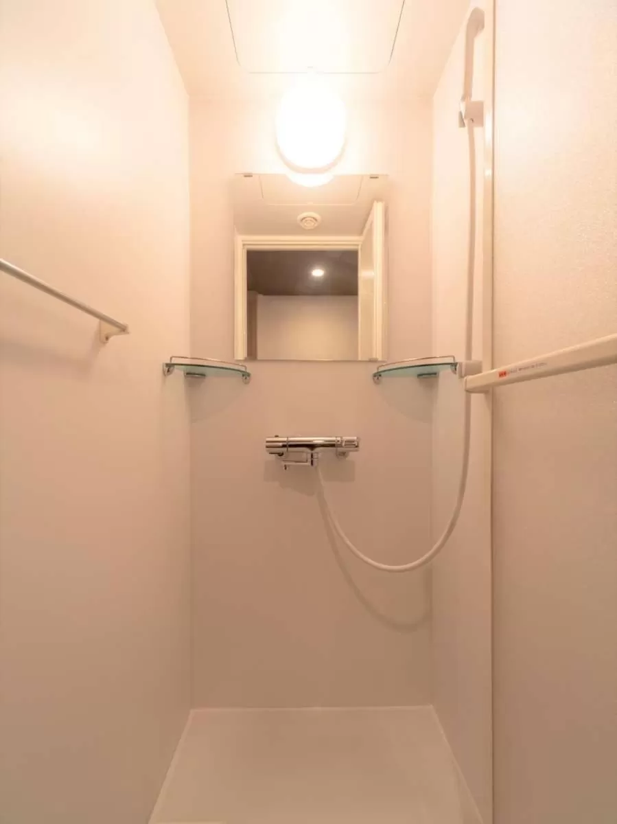 Shower in Dormy Inn Osaka Tanimachi