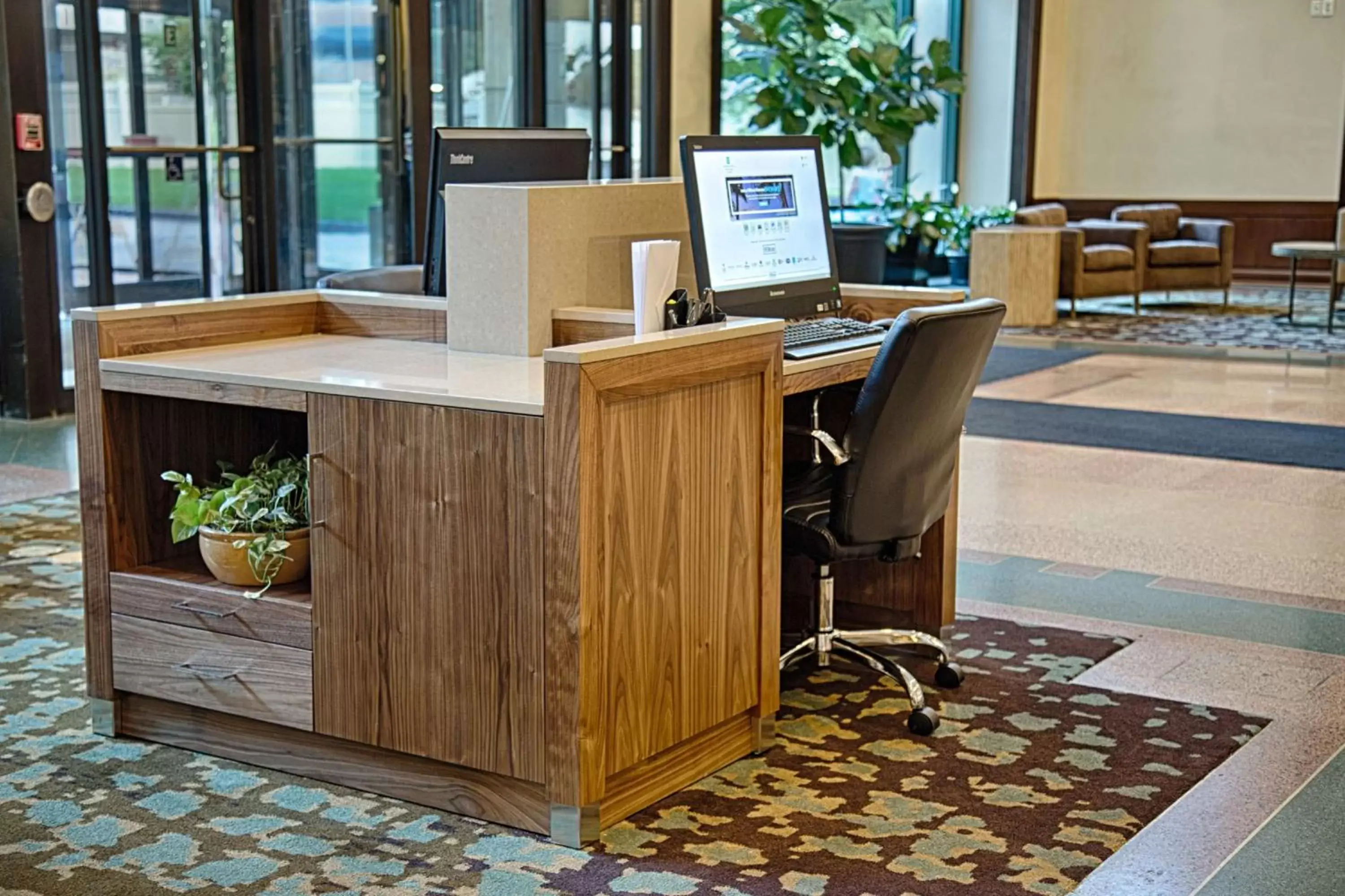 Lobby or reception, Business Area/Conference Room in Embassy Suites by Hilton Chicago O'Hare Rosemont