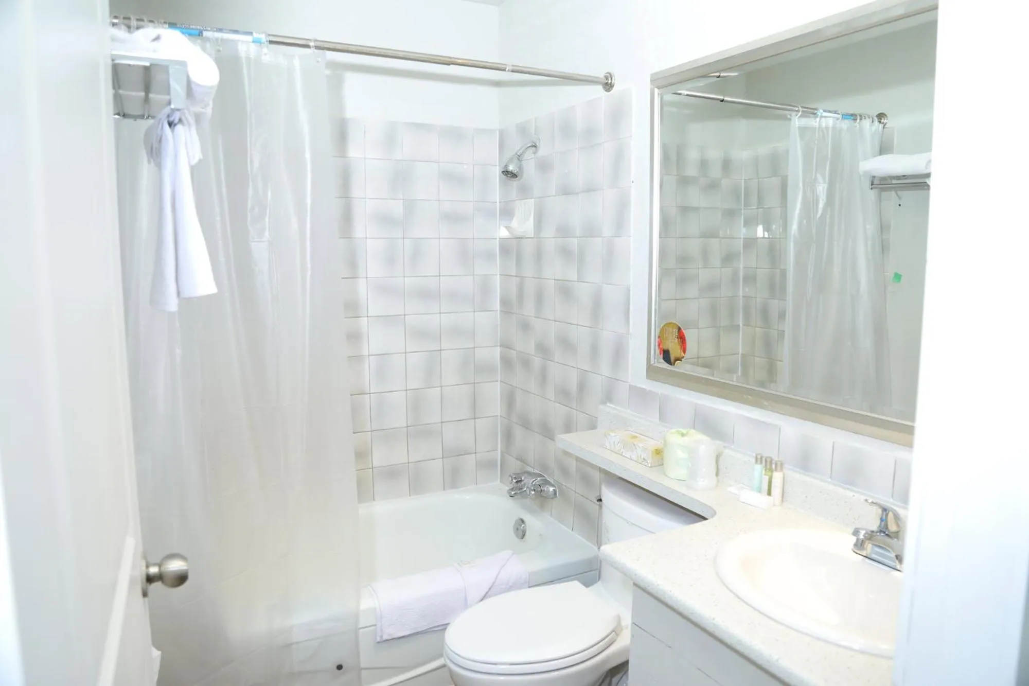 Toilet, Bathroom in Fraser Inn