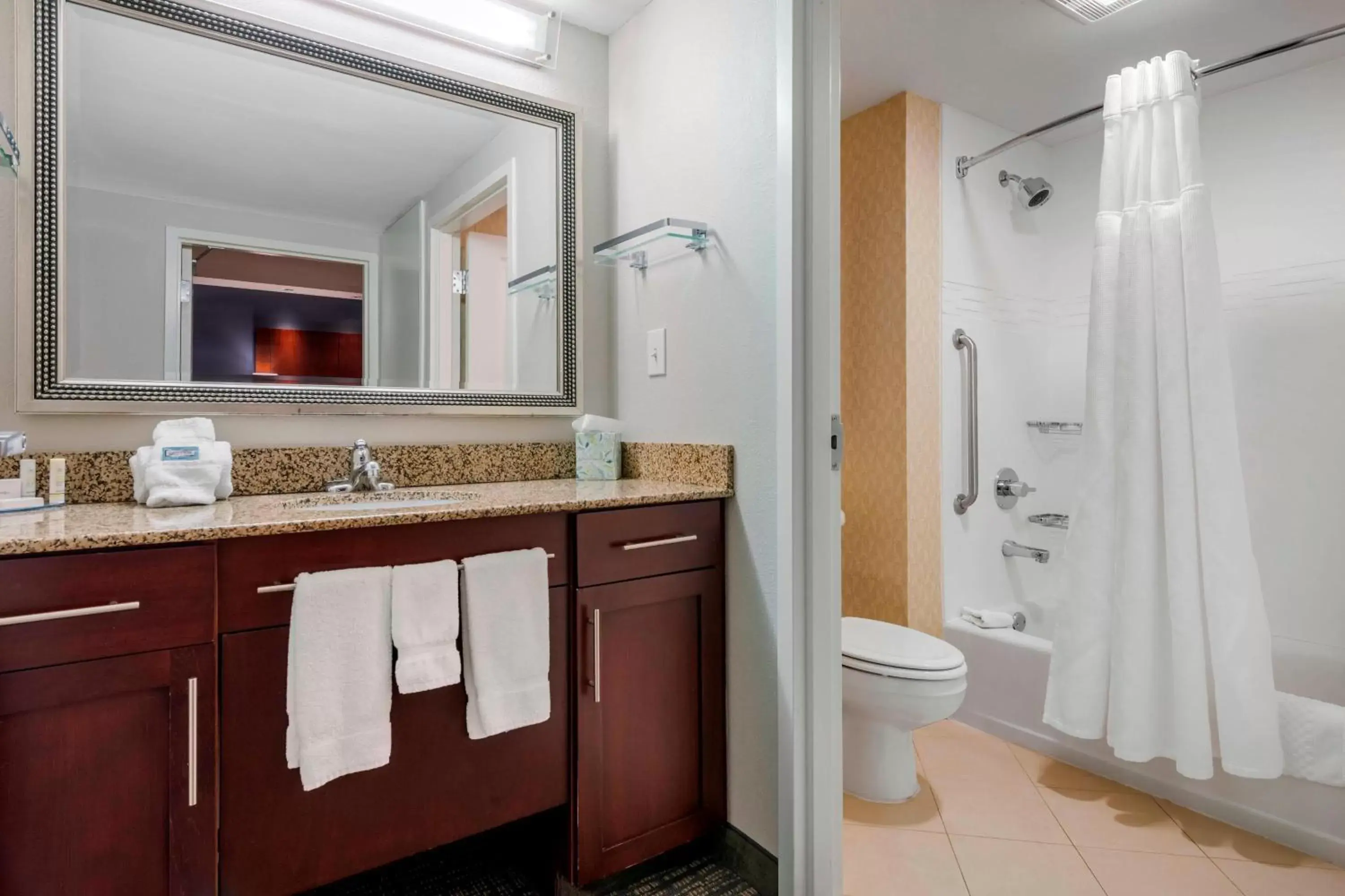 Bathroom in Residence Inn Columbus