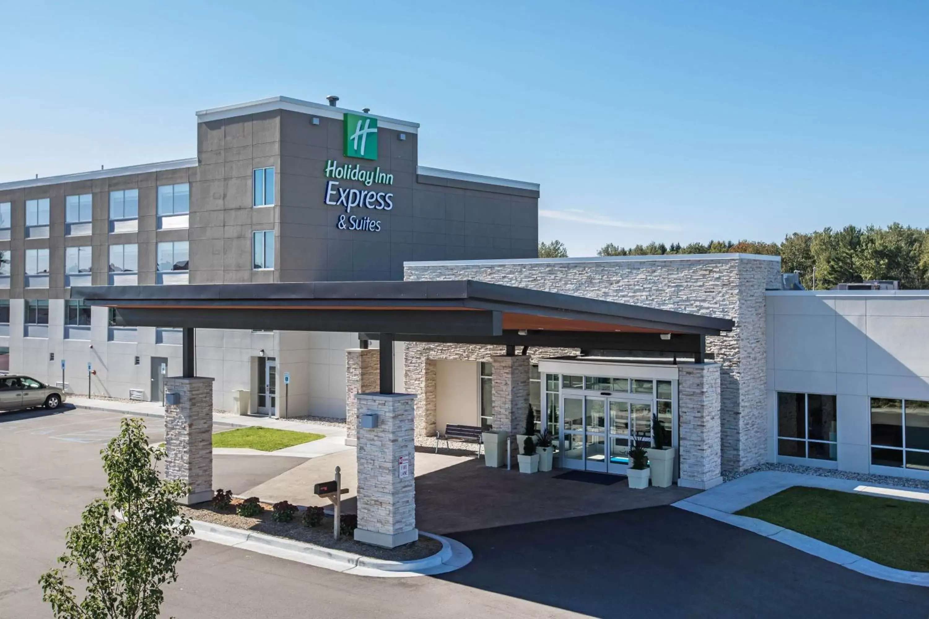 Property building in Holiday Inn Express & Suites Ludington, an IHG Hotel