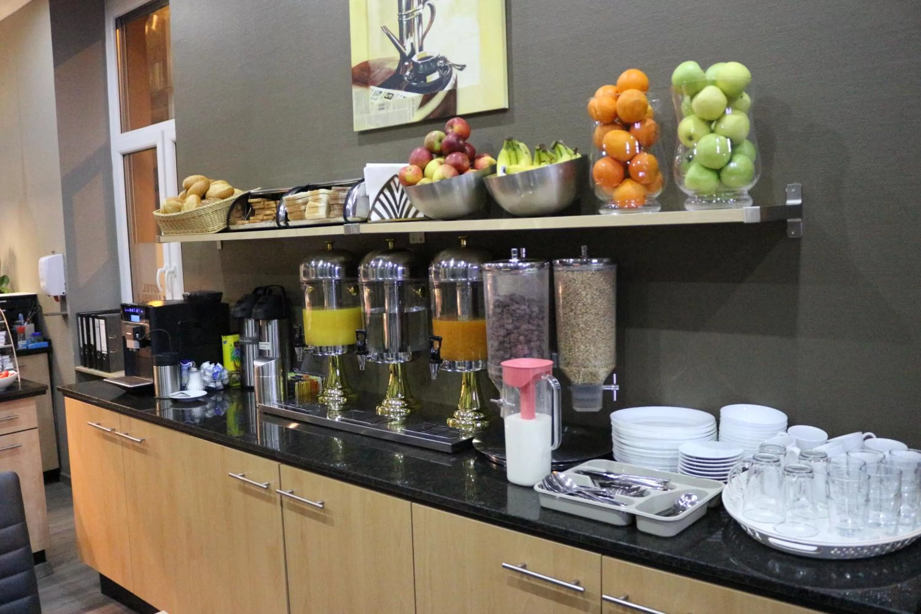 Breakfast in Hotel Columbus