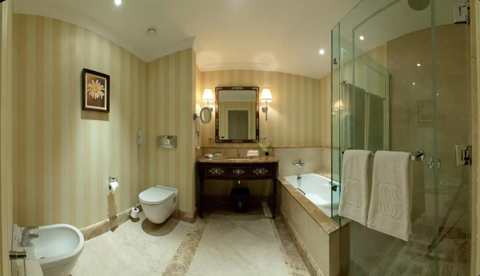 Bathroom in Sonesta Hotel Tower & Casino Cairo