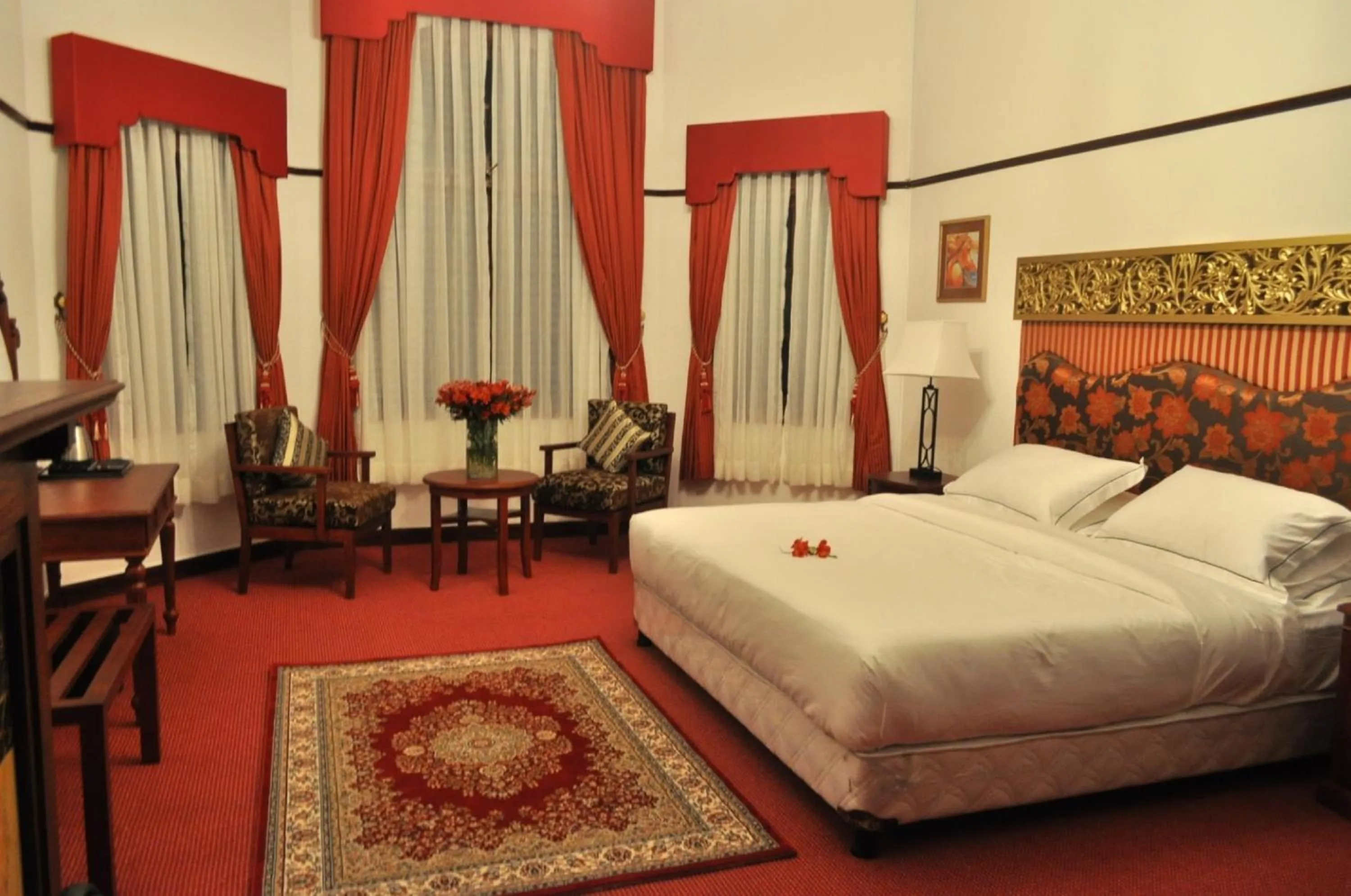 Coffee/tea facilities, Bed in Royal Cocoon - Nuwara Eliya