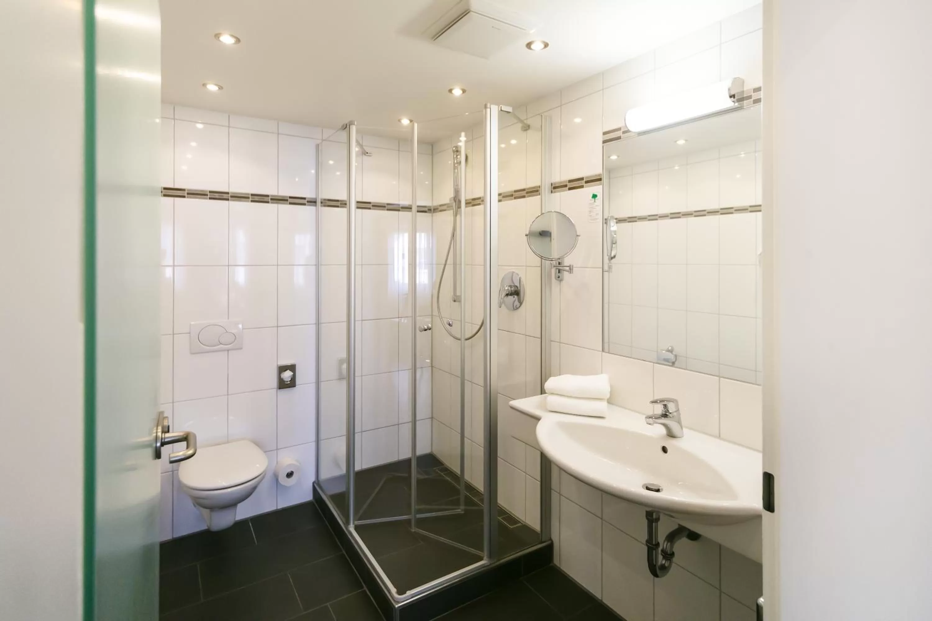 Bathroom in Hotel-Restaurant Bierhäusle