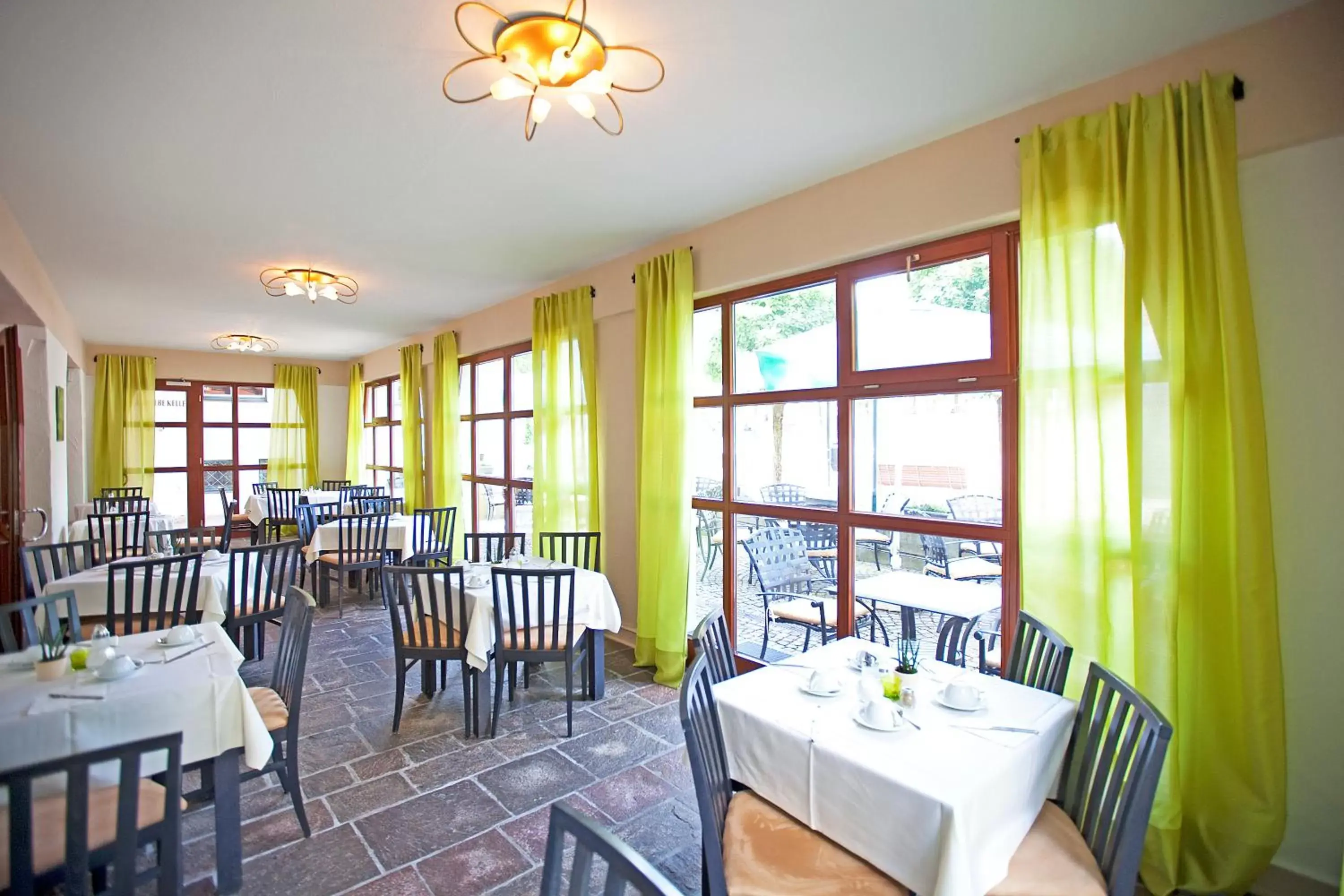 Restaurant/Places to Eat in Drexel´s Parkhotel