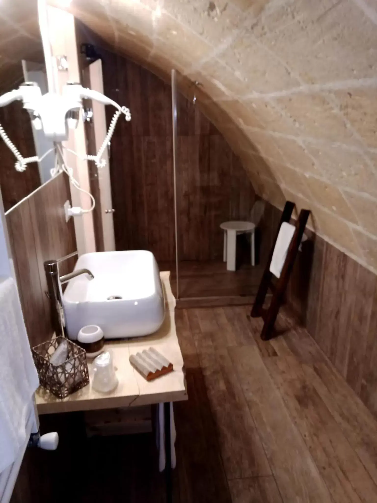 Toilet, Bathroom in Recinto antico Sweet Rooms