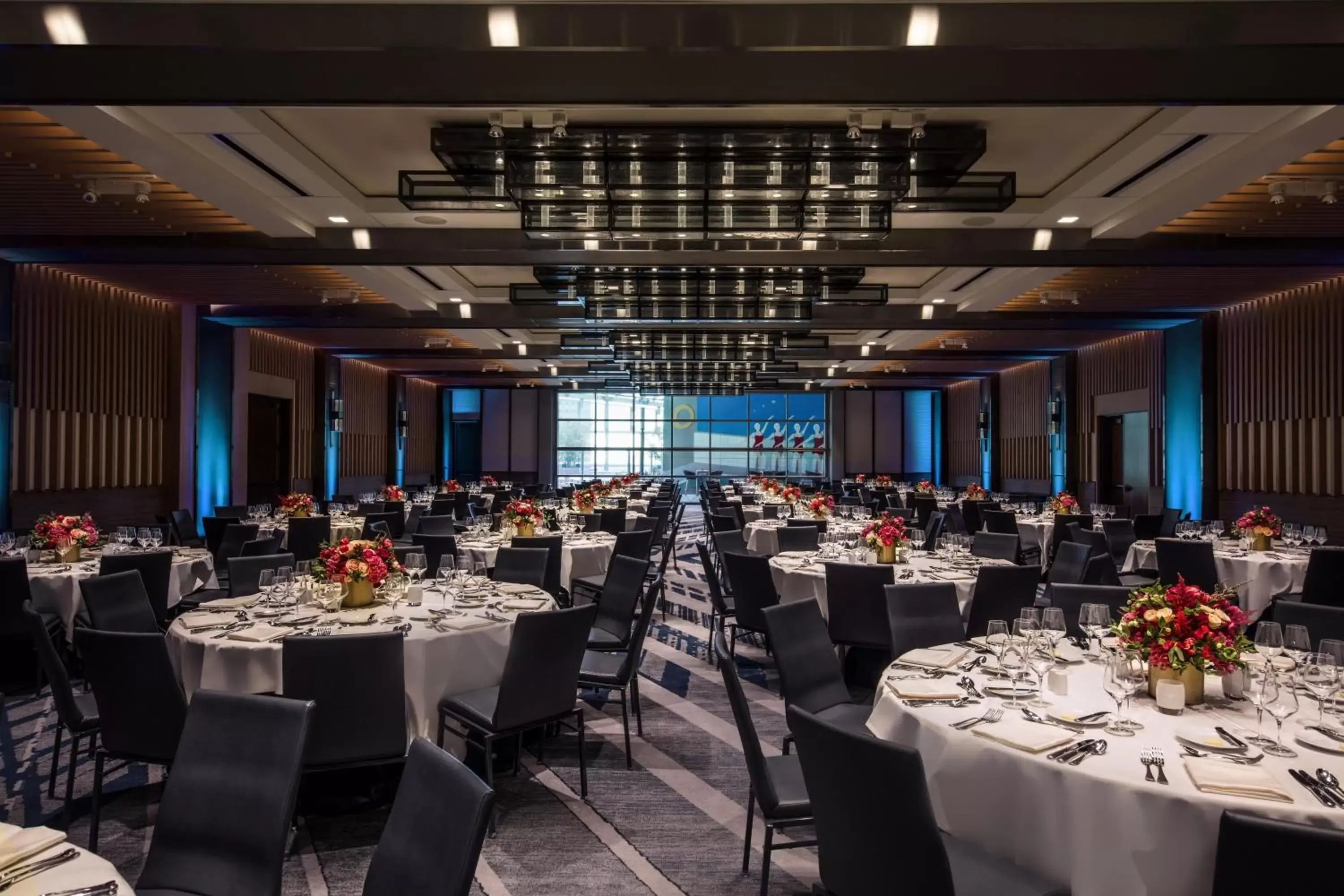 Banquet/Function facilities, Restaurant/Places to Eat in InterContinental - Los Angeles Downtown, an IHG Hotel