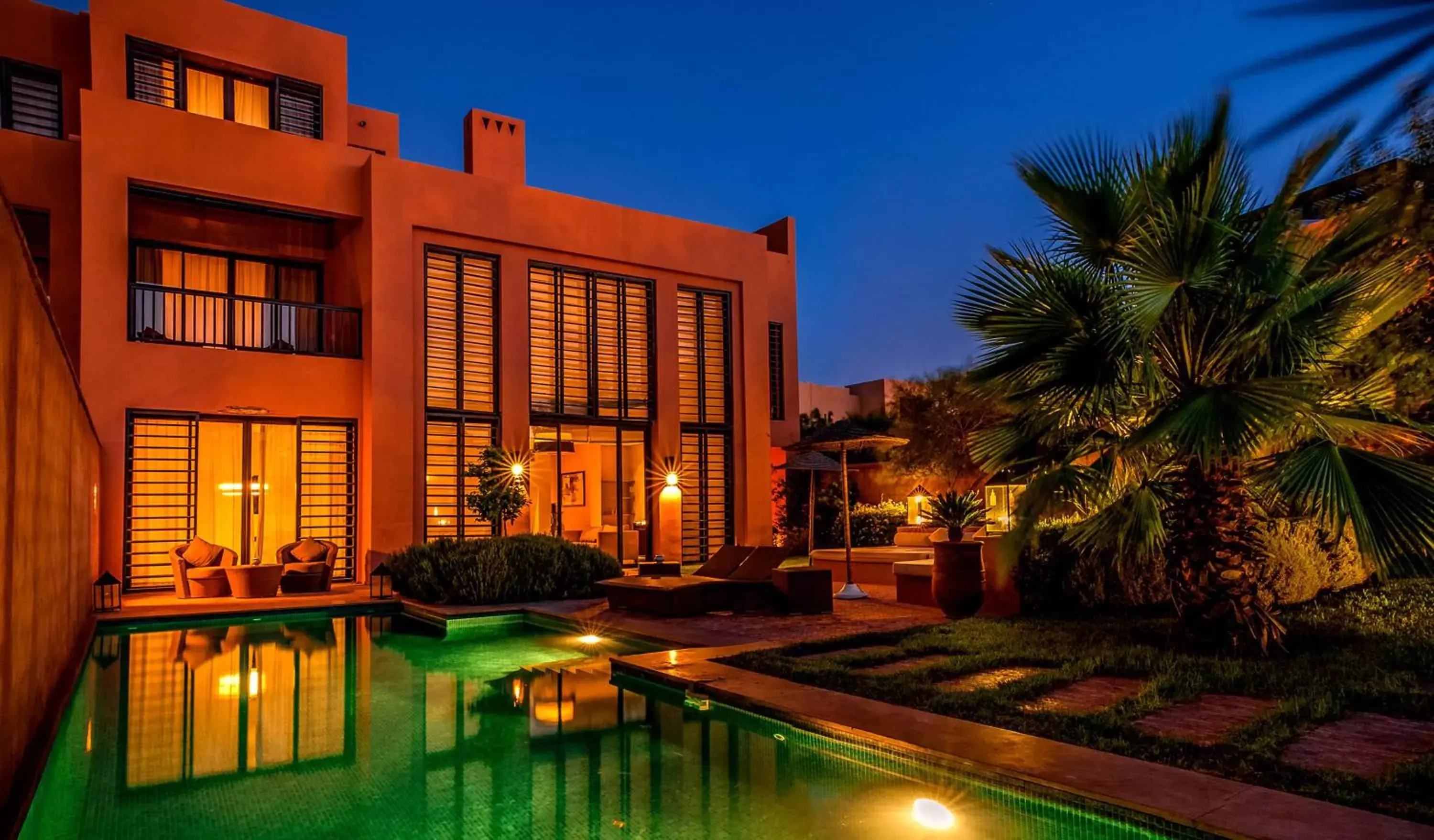 Swimming pool, Property Building in Al Maaden Villa Hotel & Spa