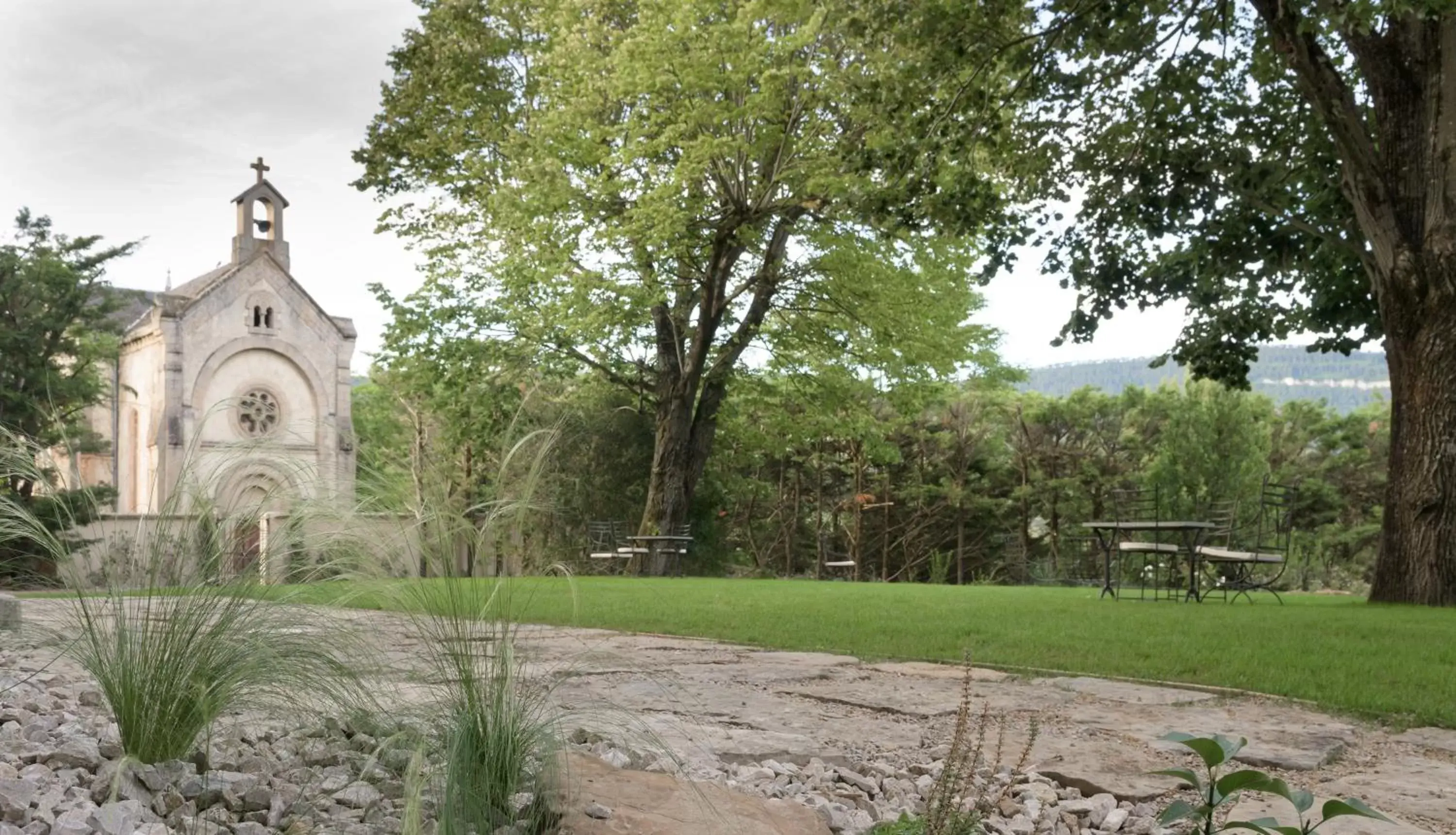 Nearby landmark, Garden in Couvent de la Salette