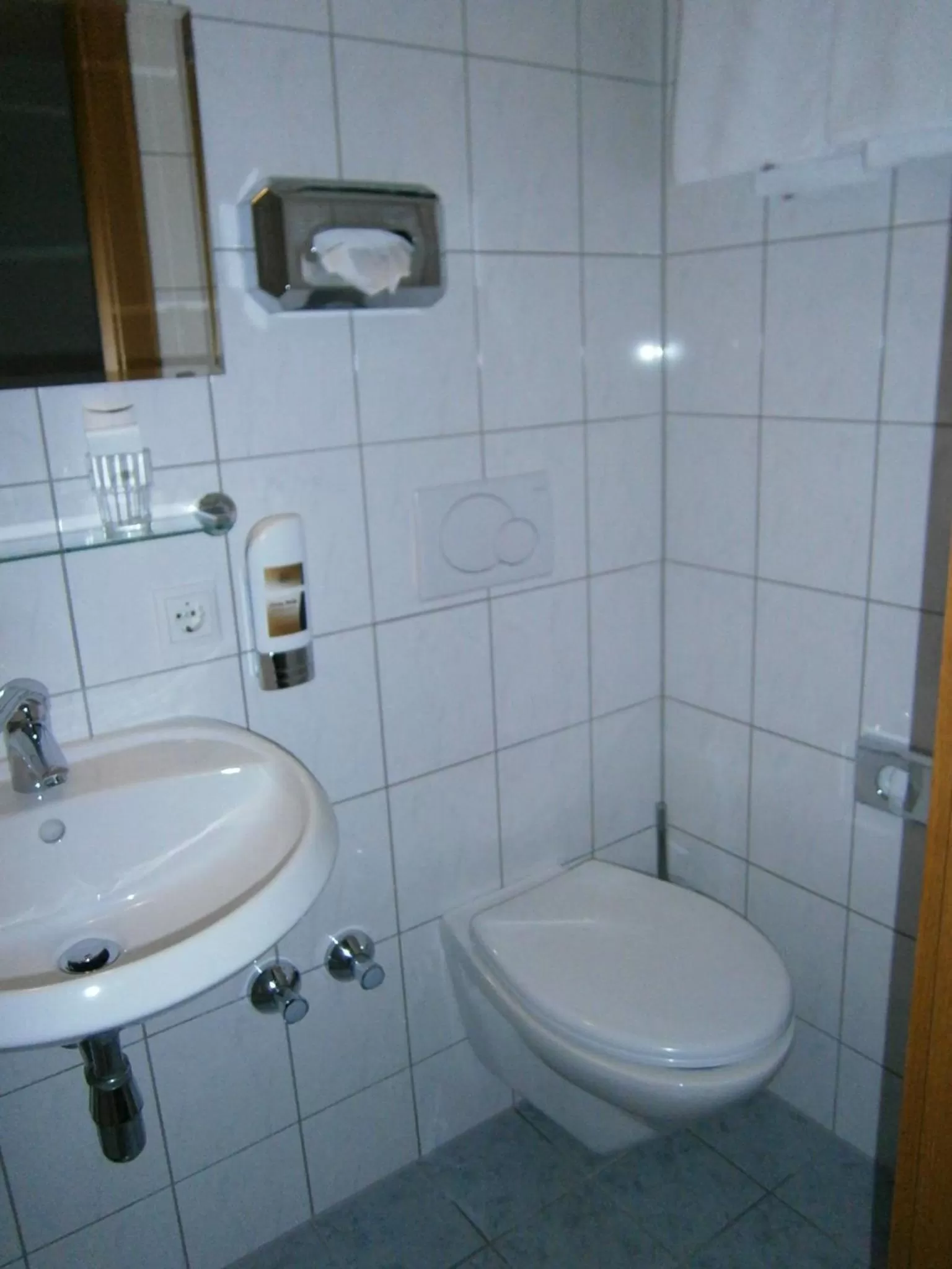 Bathroom in Hotel Goldene Krone Innsbruck