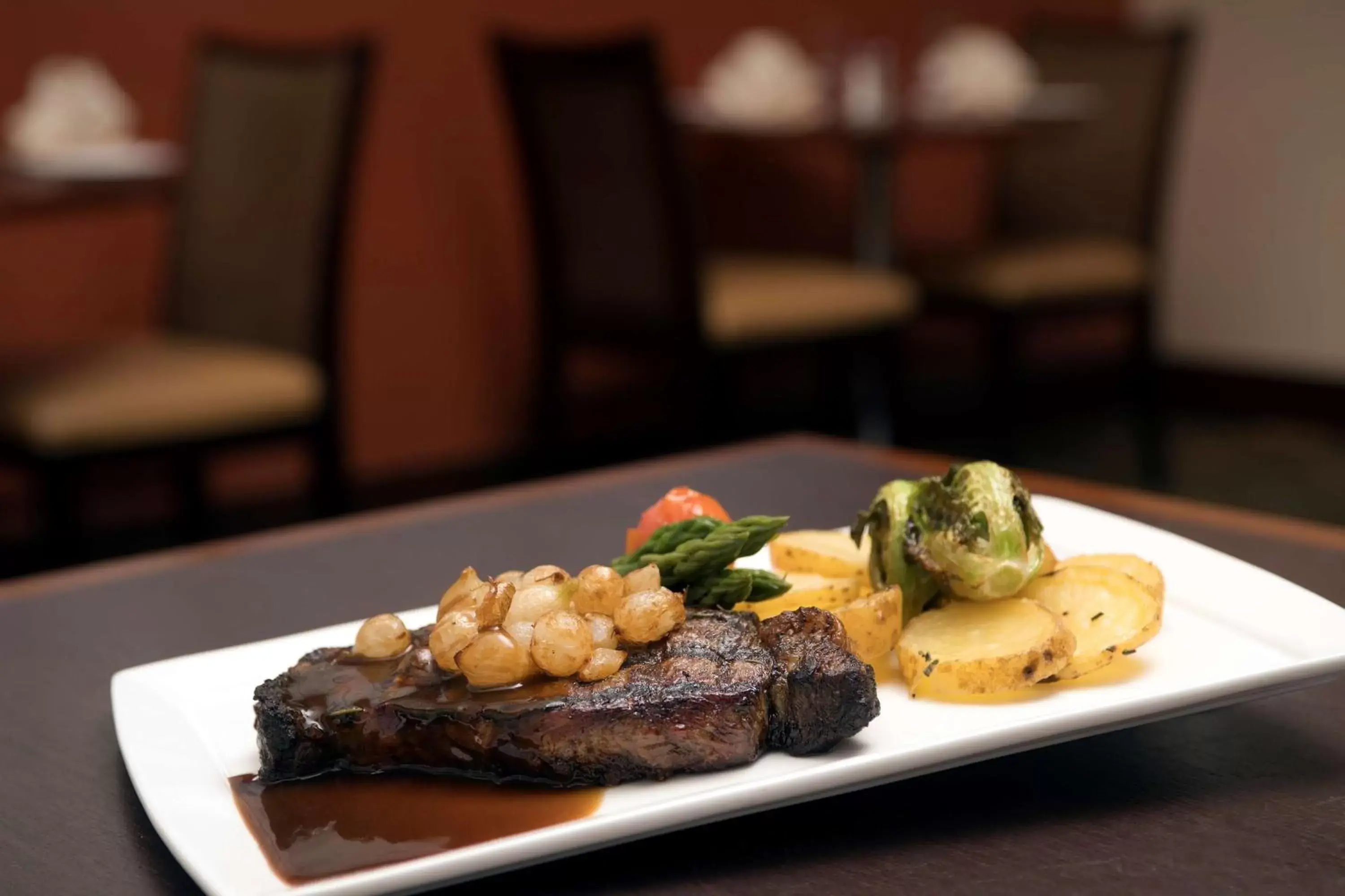 Restaurant/places to eat in DoubleTree by Hilton Dulles Airport-Sterling