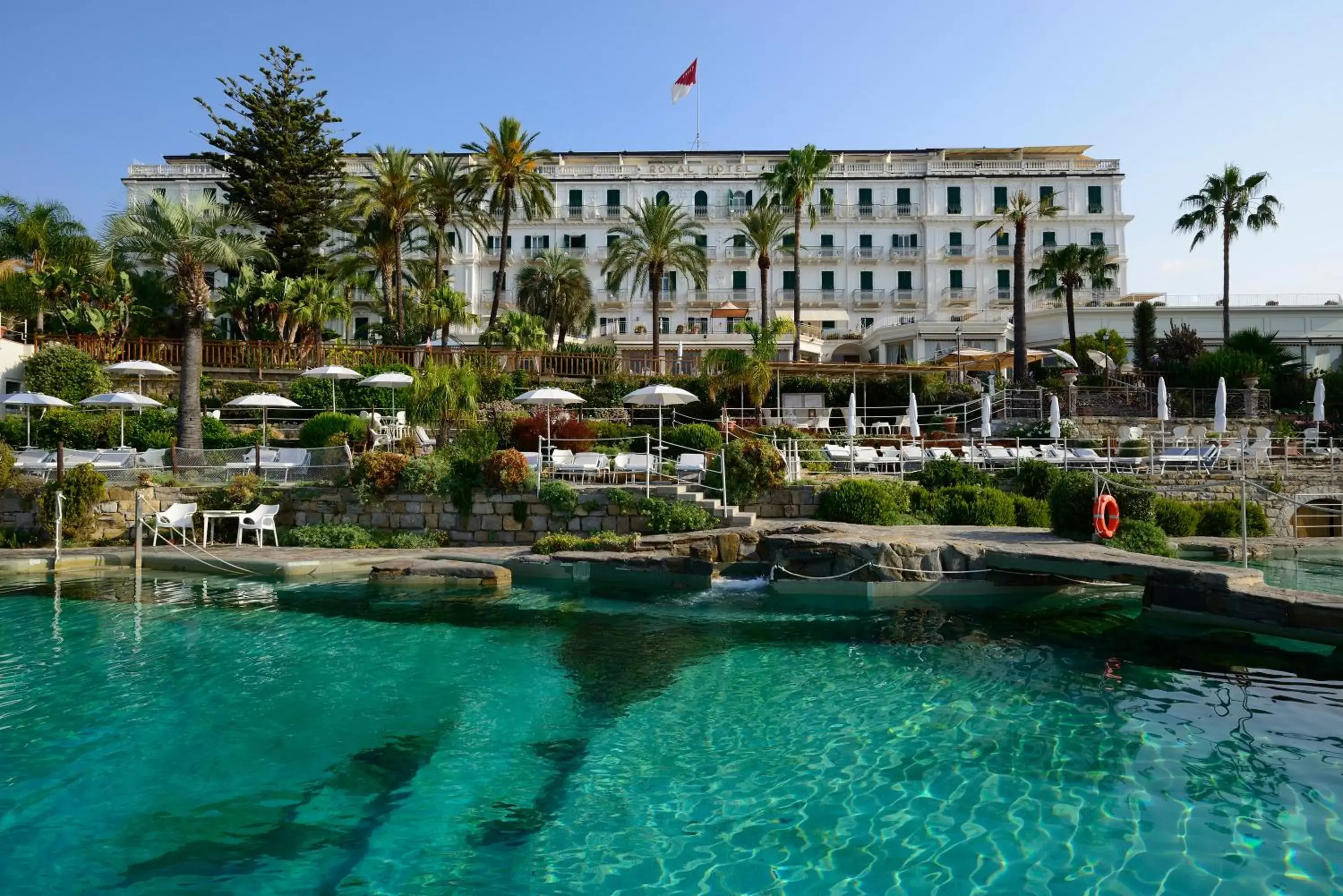Property Building in Royal Hotel Sanremo