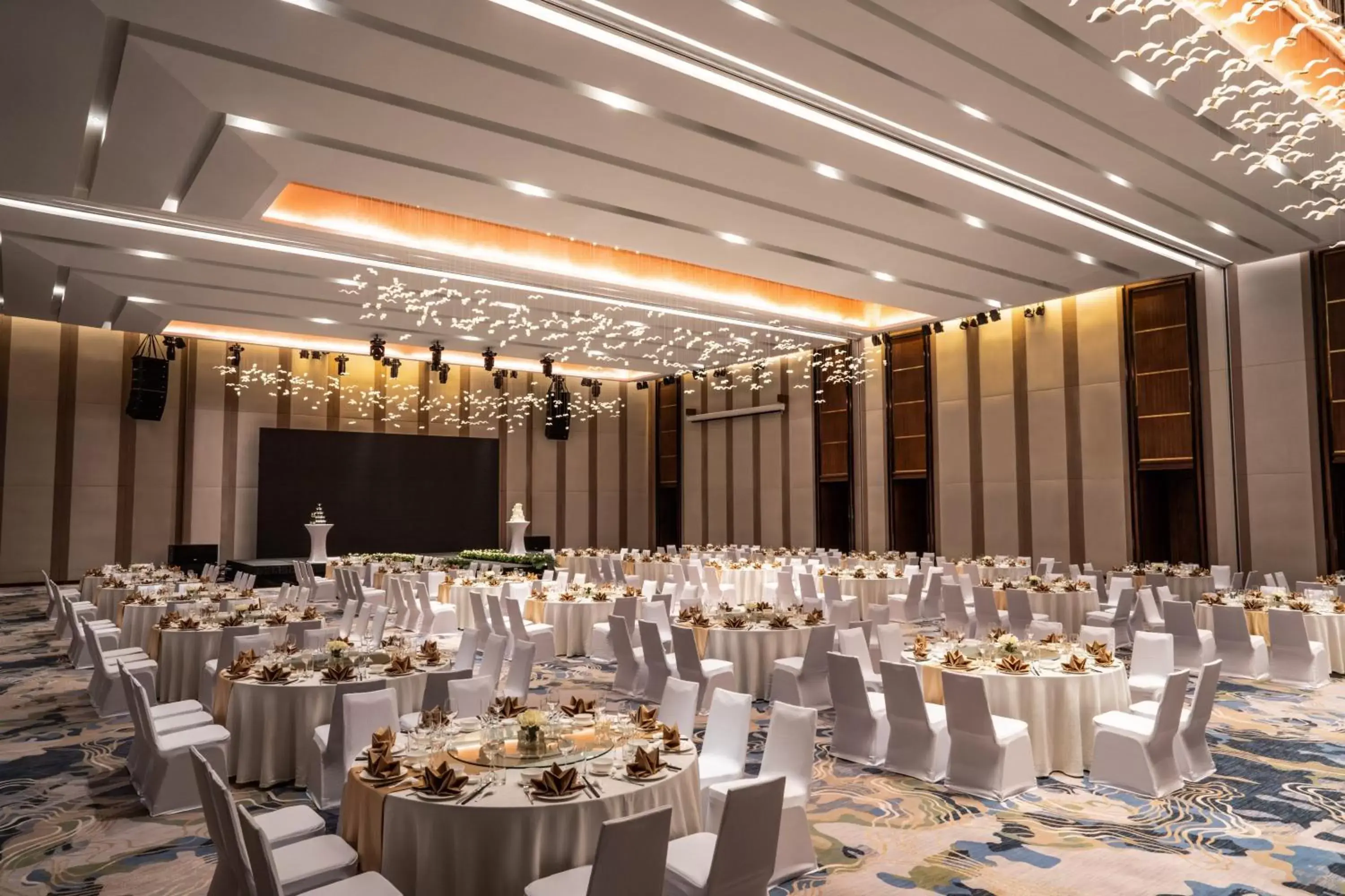 Meeting/conference room, Banquet Facilities in Crowne Plaza Vinh Yen City Centre, an IHG Hotel