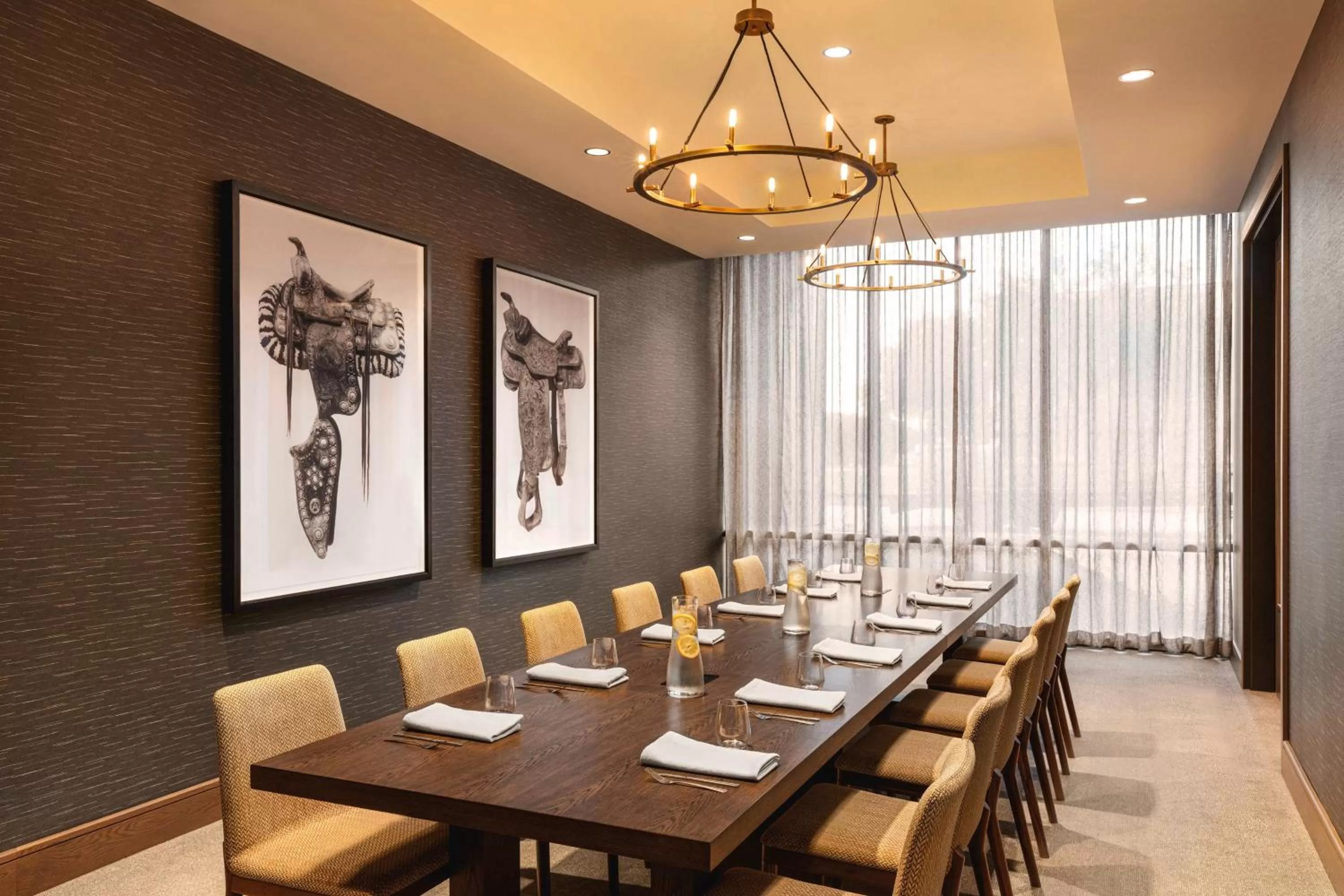 Restaurant/places to eat in Doubletree By Hilton Abilene Downtown Convention Center