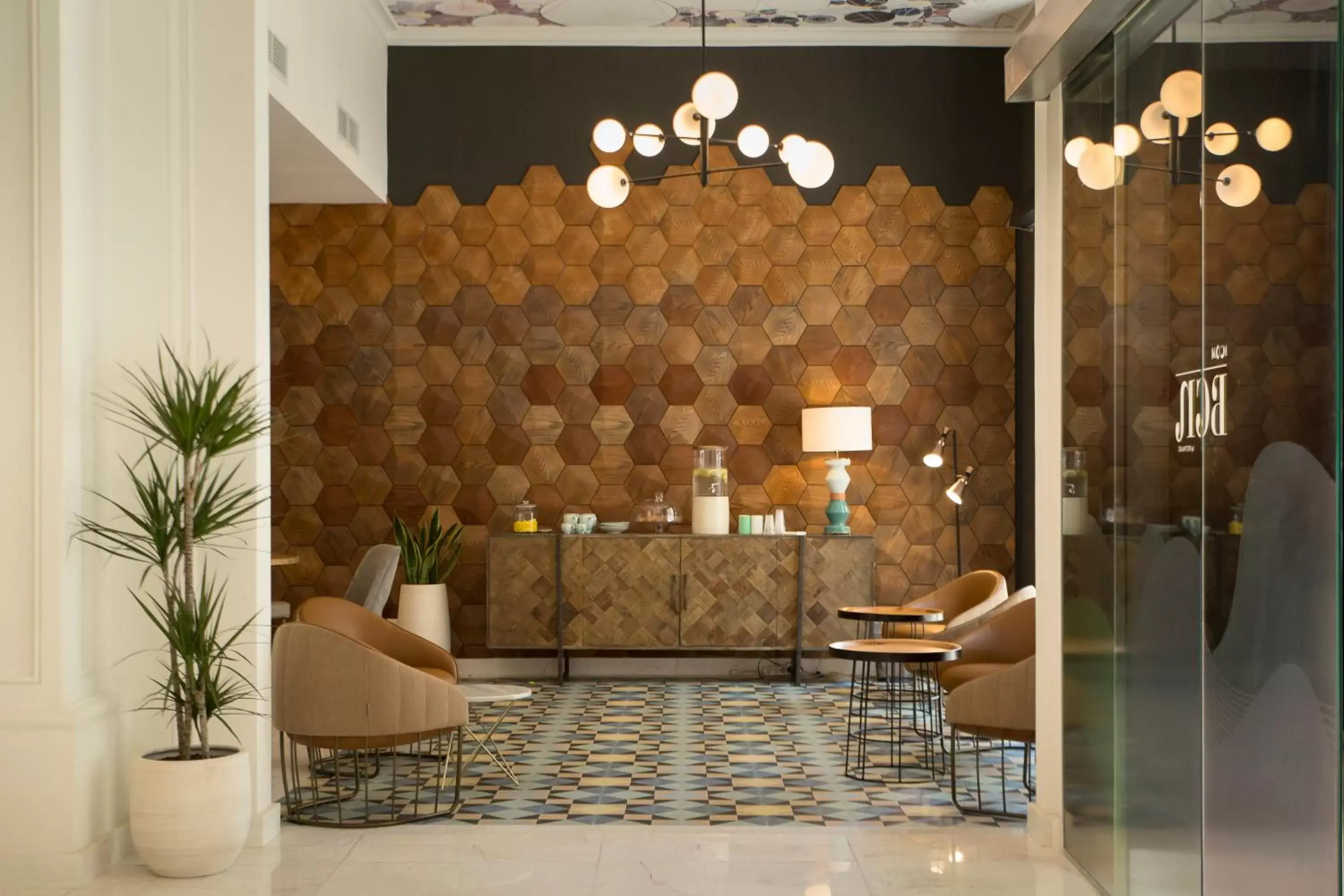 Restaurant/places to eat, Lobby/Reception in ICON Bcn