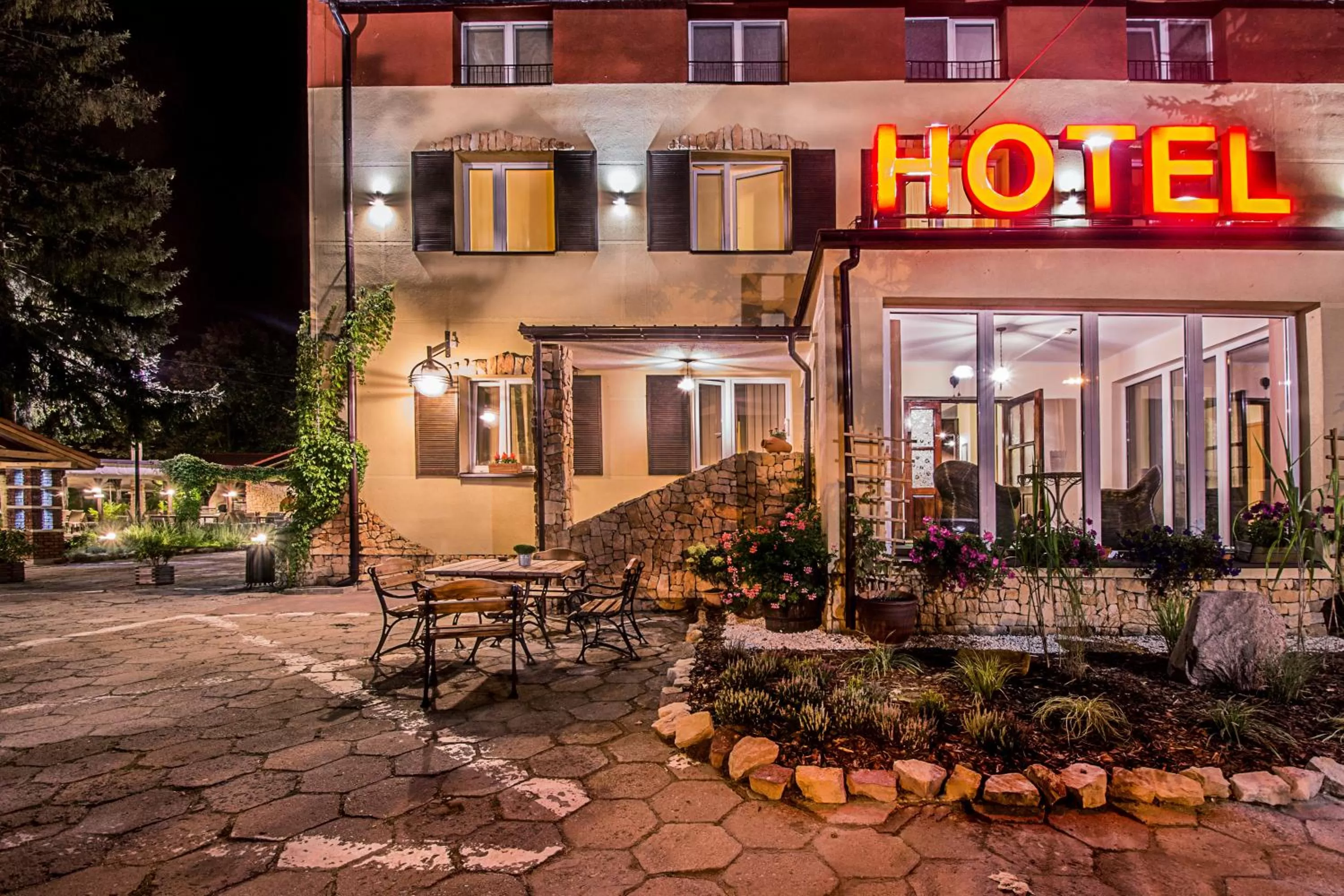 Property building in Złoty Lin