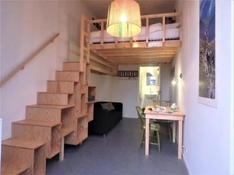 Dining Area in sport B&B De Veluwezoom