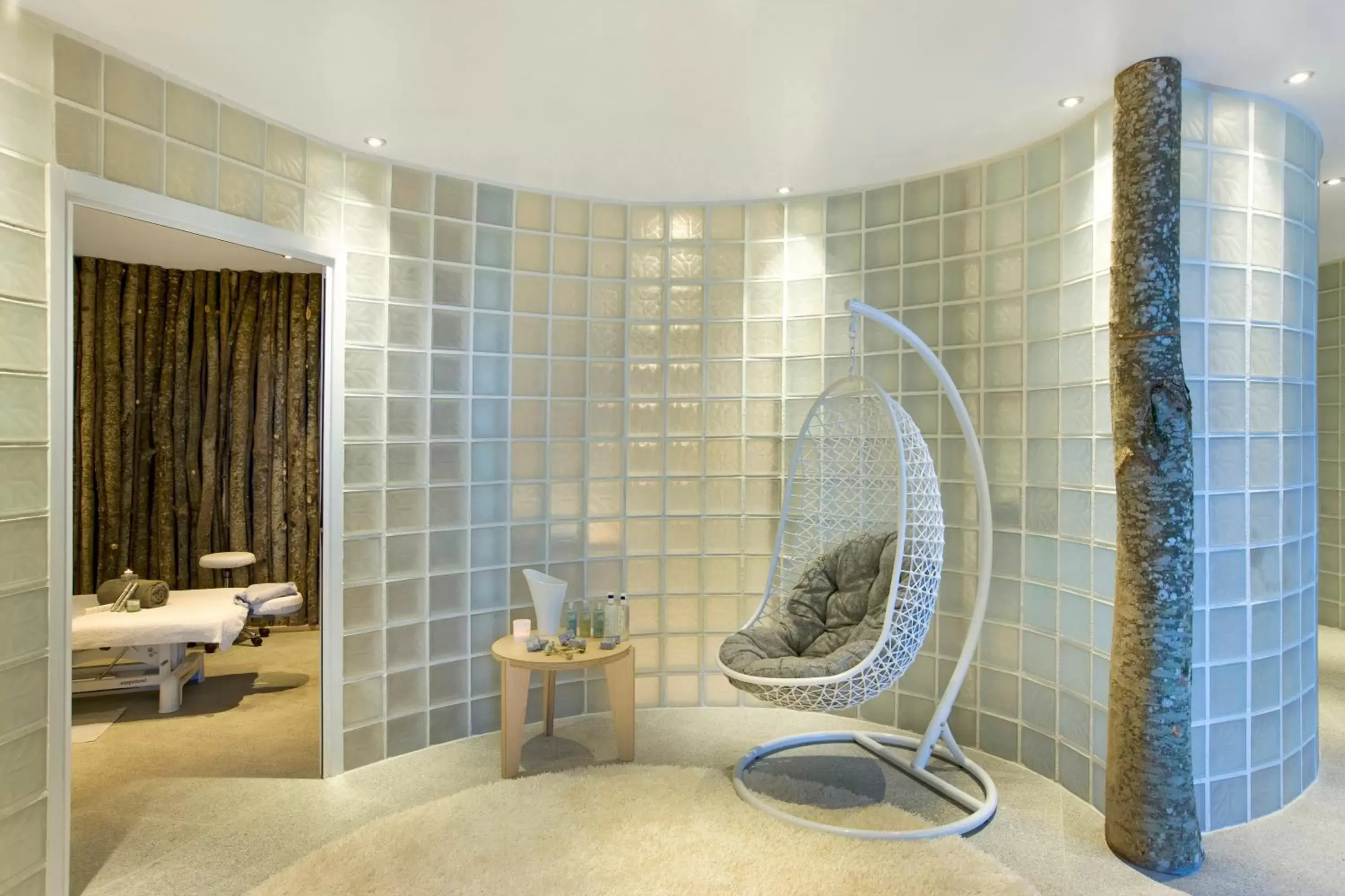 Spa and wellness centre/facilities in Altapura Hôtel & Spa Val Thorens Spa and wellness centre/facilities in Altapura Hôtel & Spa Val Thorens