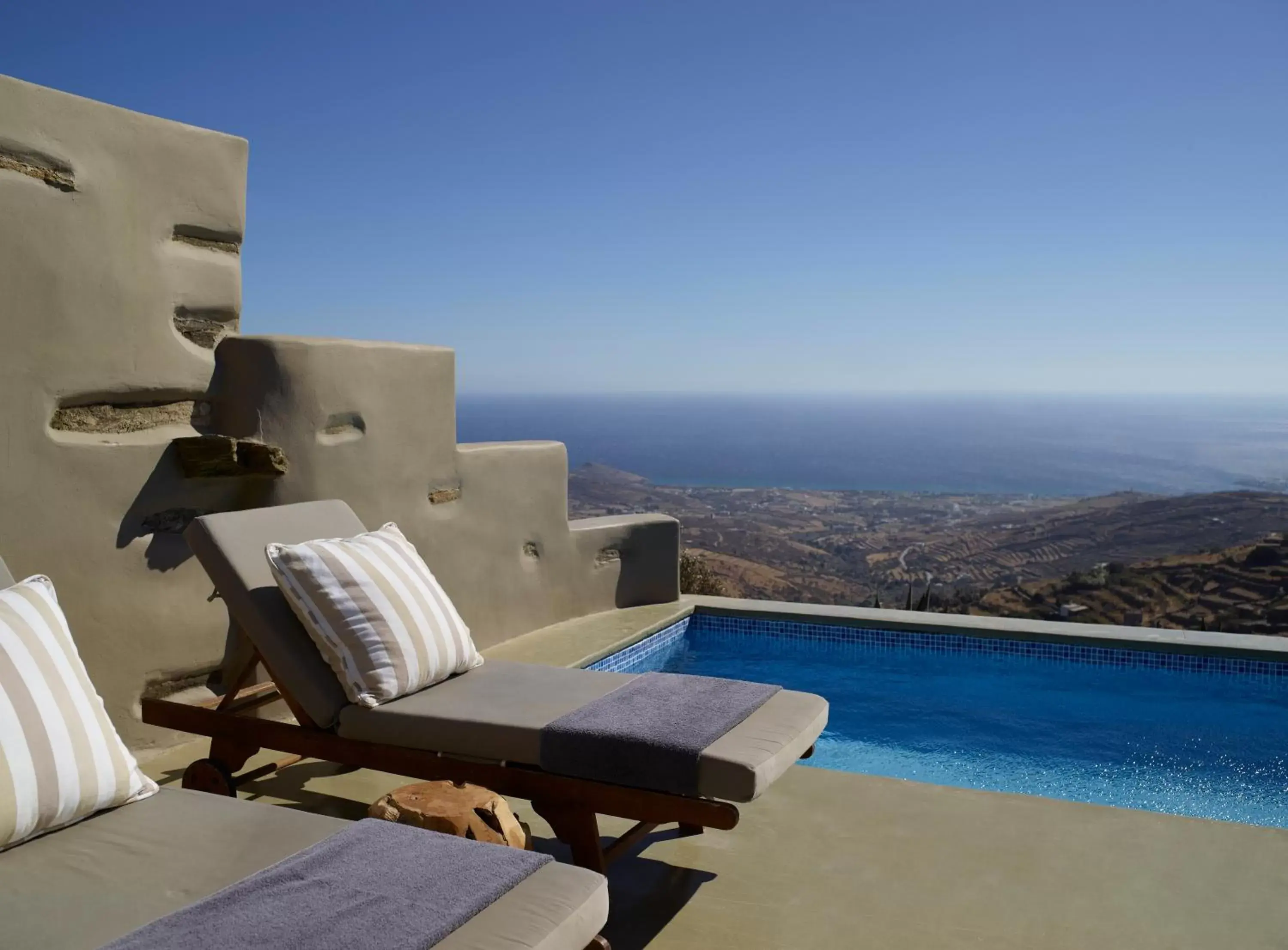 Balcony/Terrace, Swimming Pool in Aeolis Tinos Suites