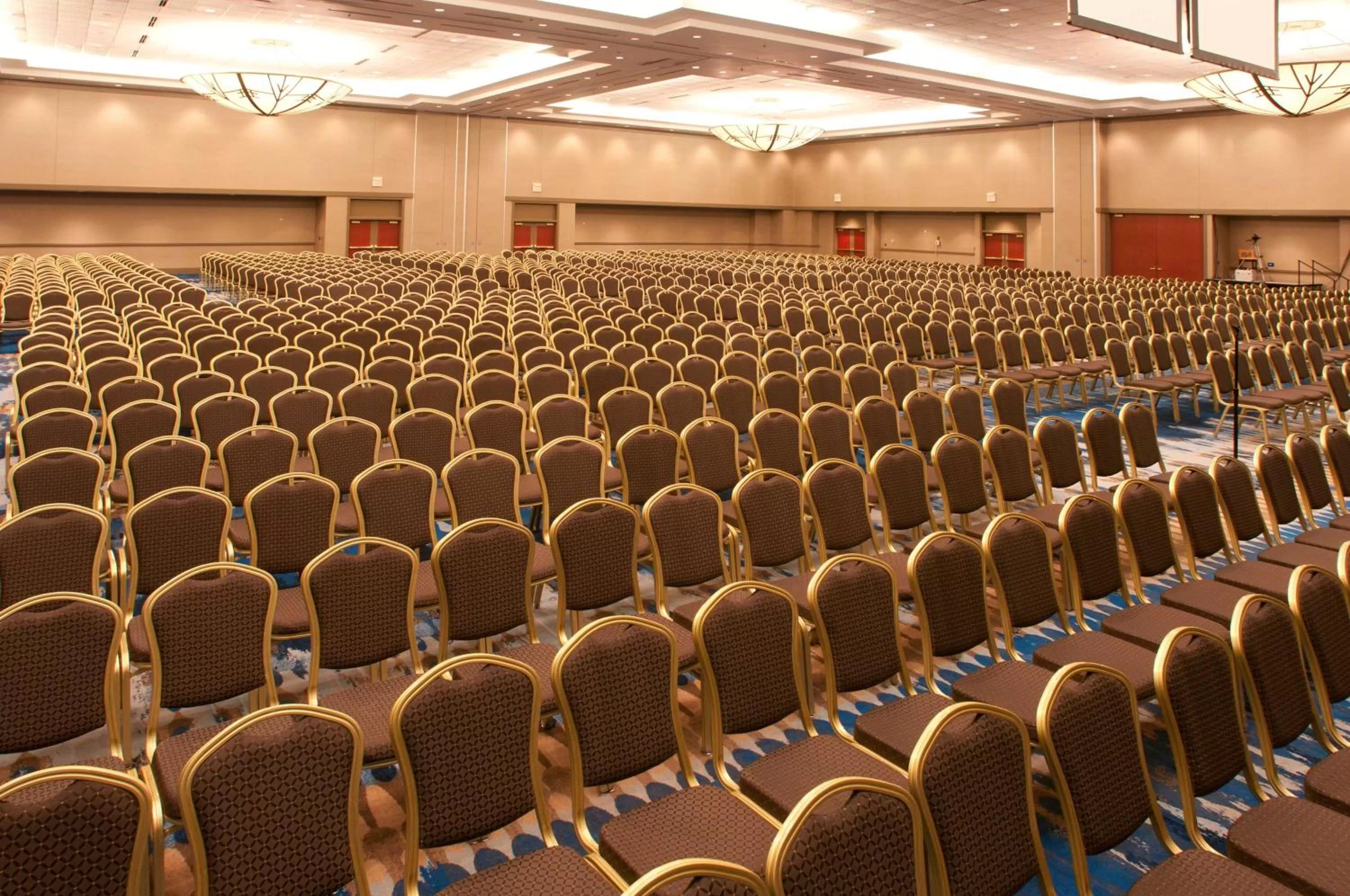 Banquet/Function facilities in Radisson Hotel & Conference Center Green Bay